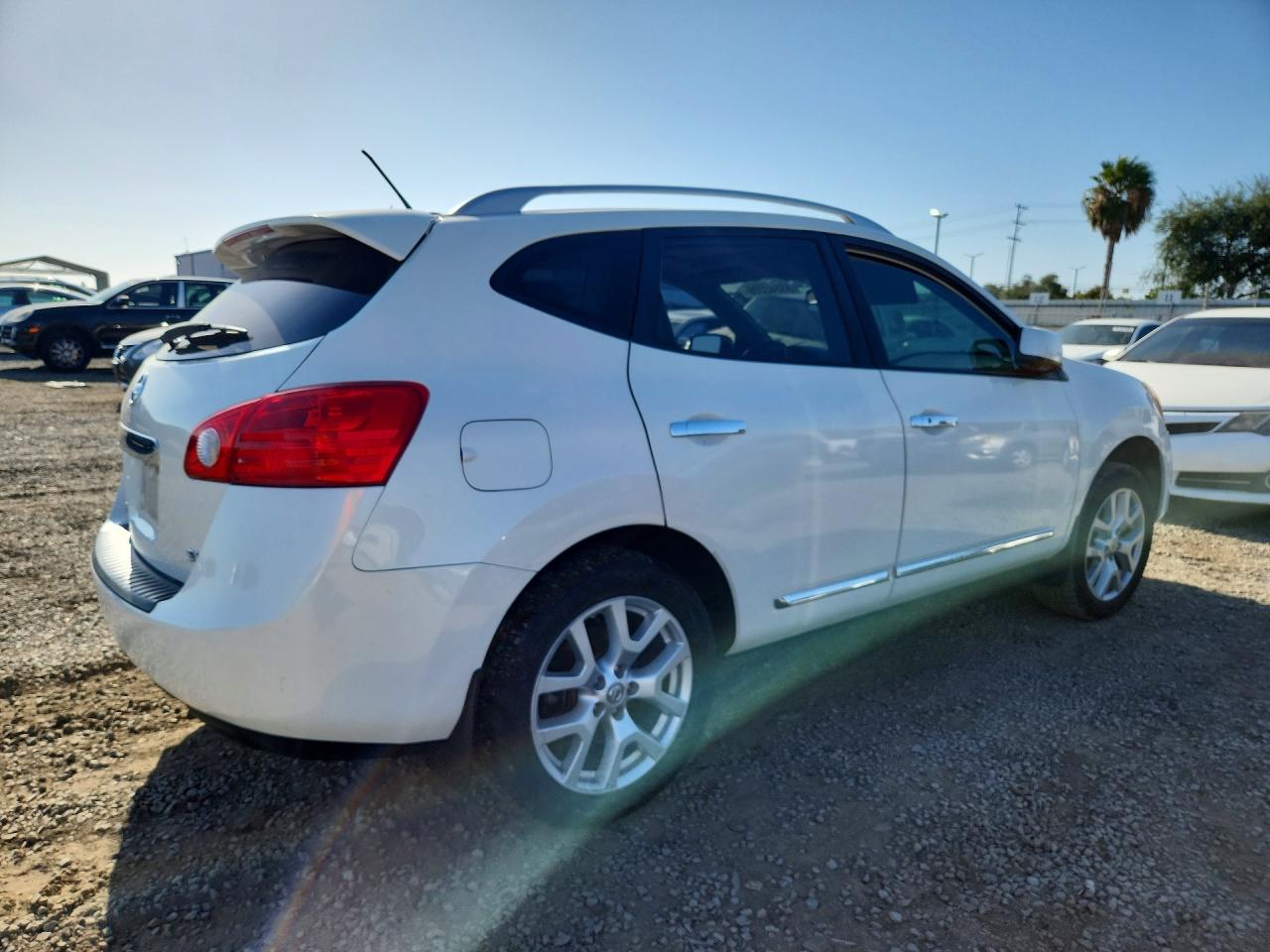 2012 Nissan Rogue S White vin: JN8AS5MT5CW274638