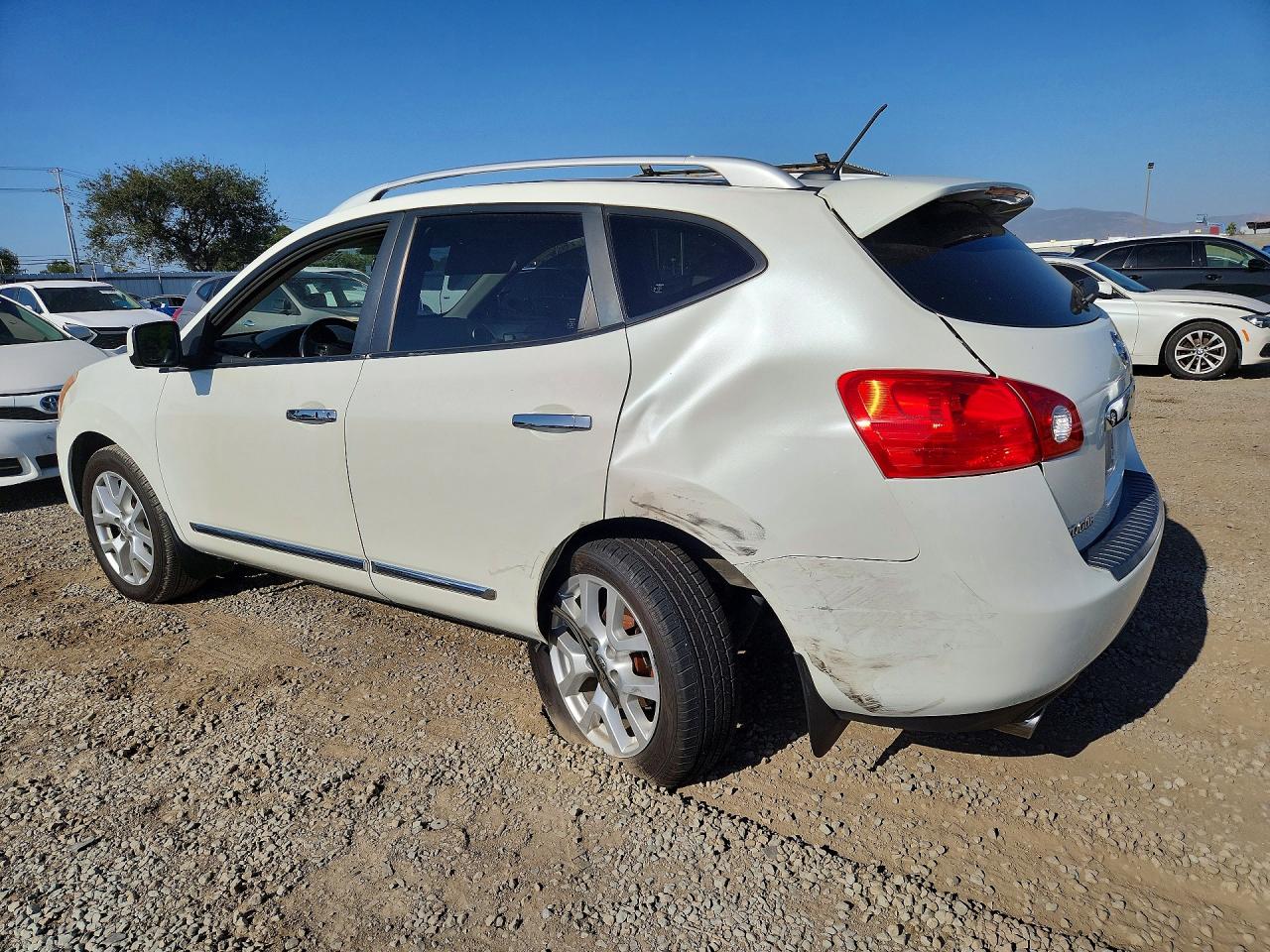 2012 Nissan Rogue S White vin: JN8AS5MT5CW274638