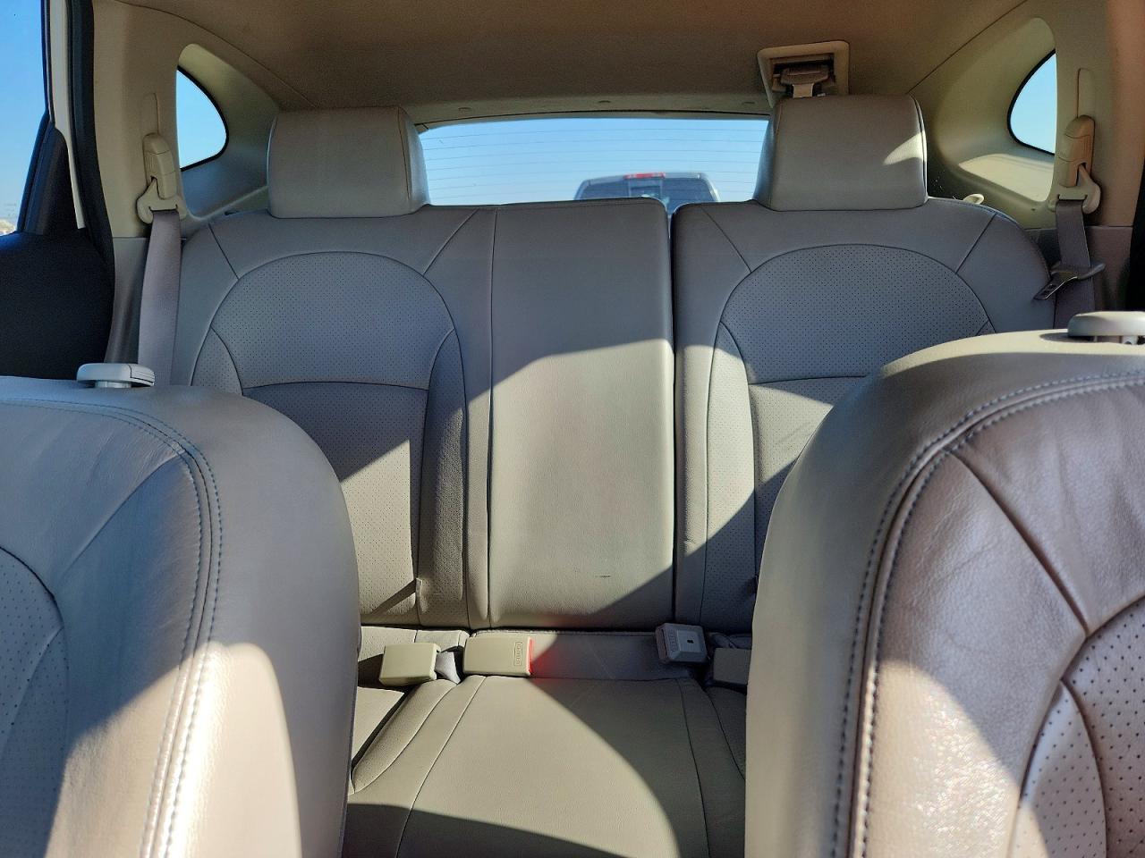 2012 Nissan Rogue S White vin: JN8AS5MT5CW274638