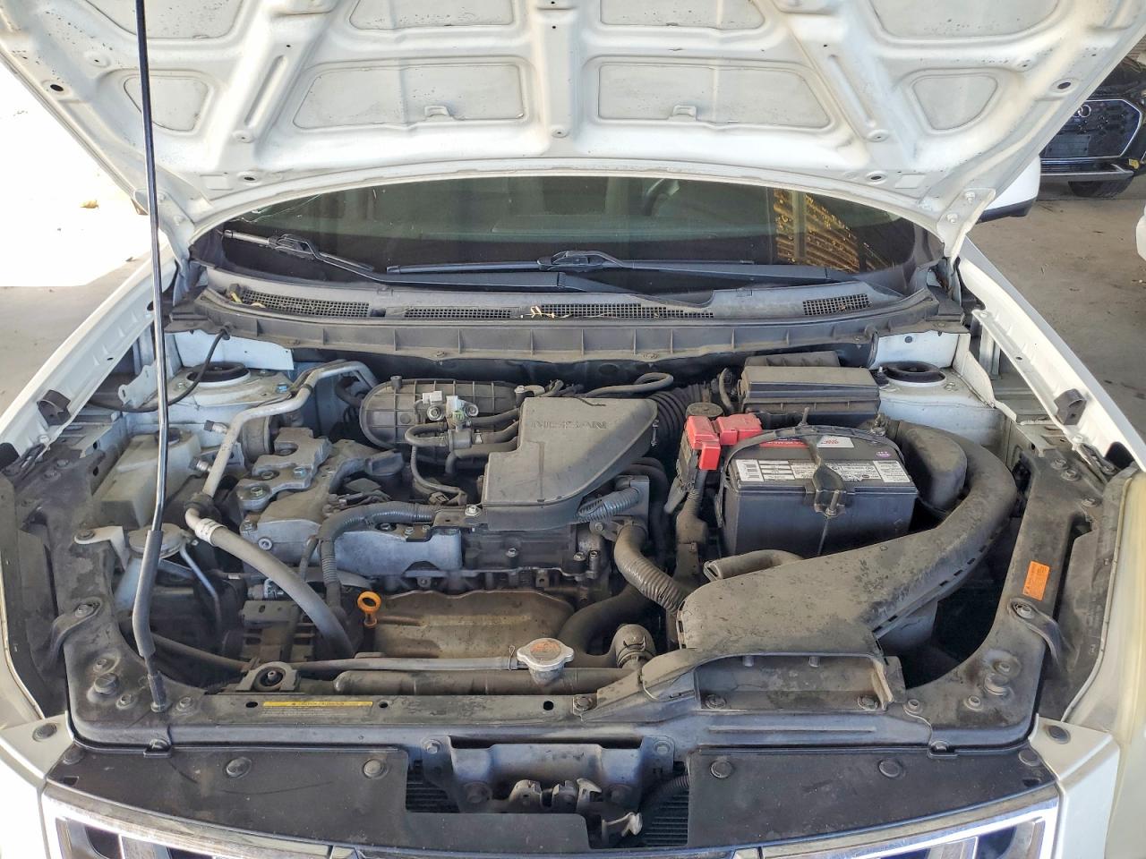 2012 Nissan Rogue S White vin: JN8AS5MT5CW290872
