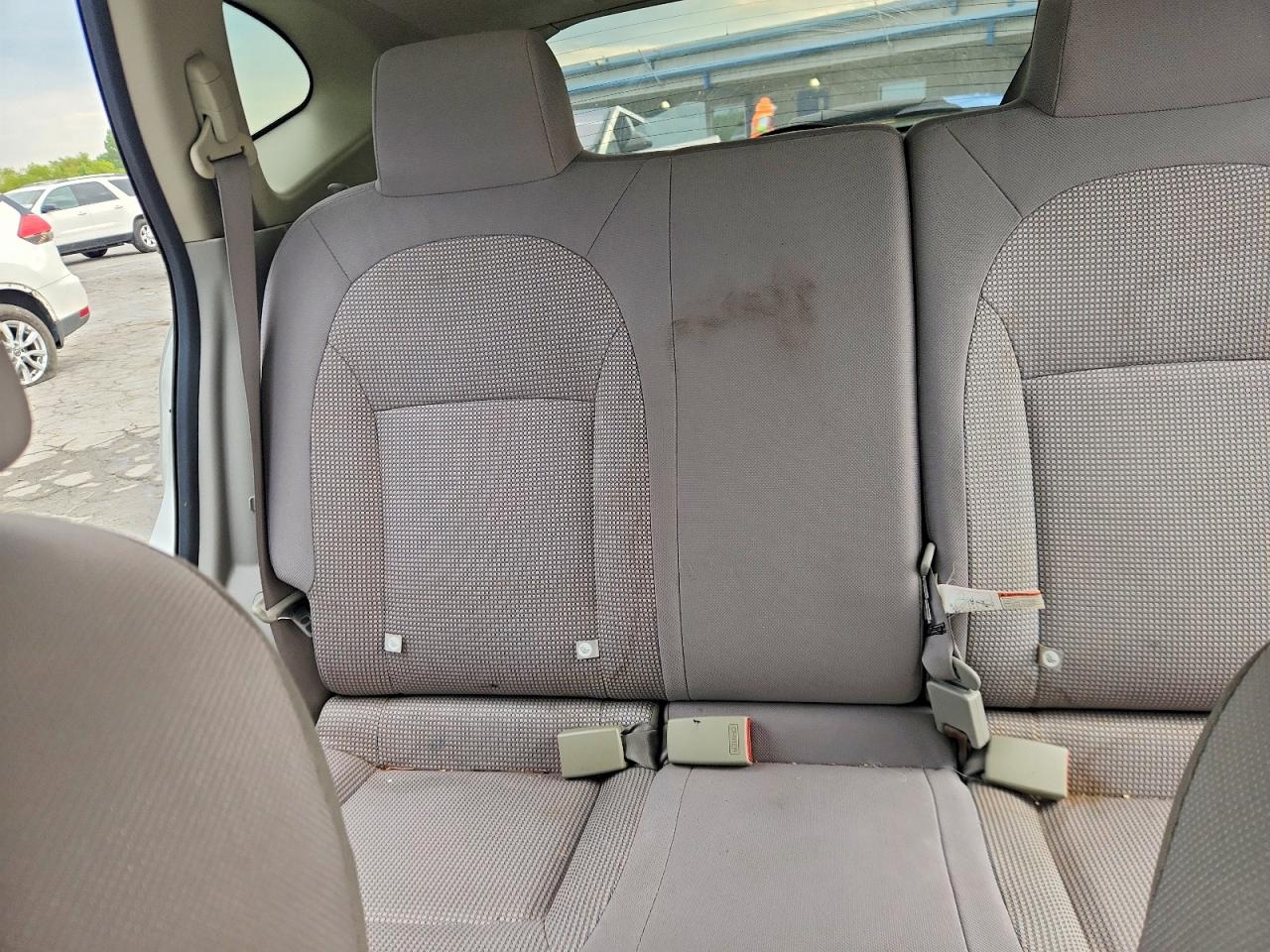 2012 Nissan Rogue S Белый vin: JN8AS5MT5CW302311