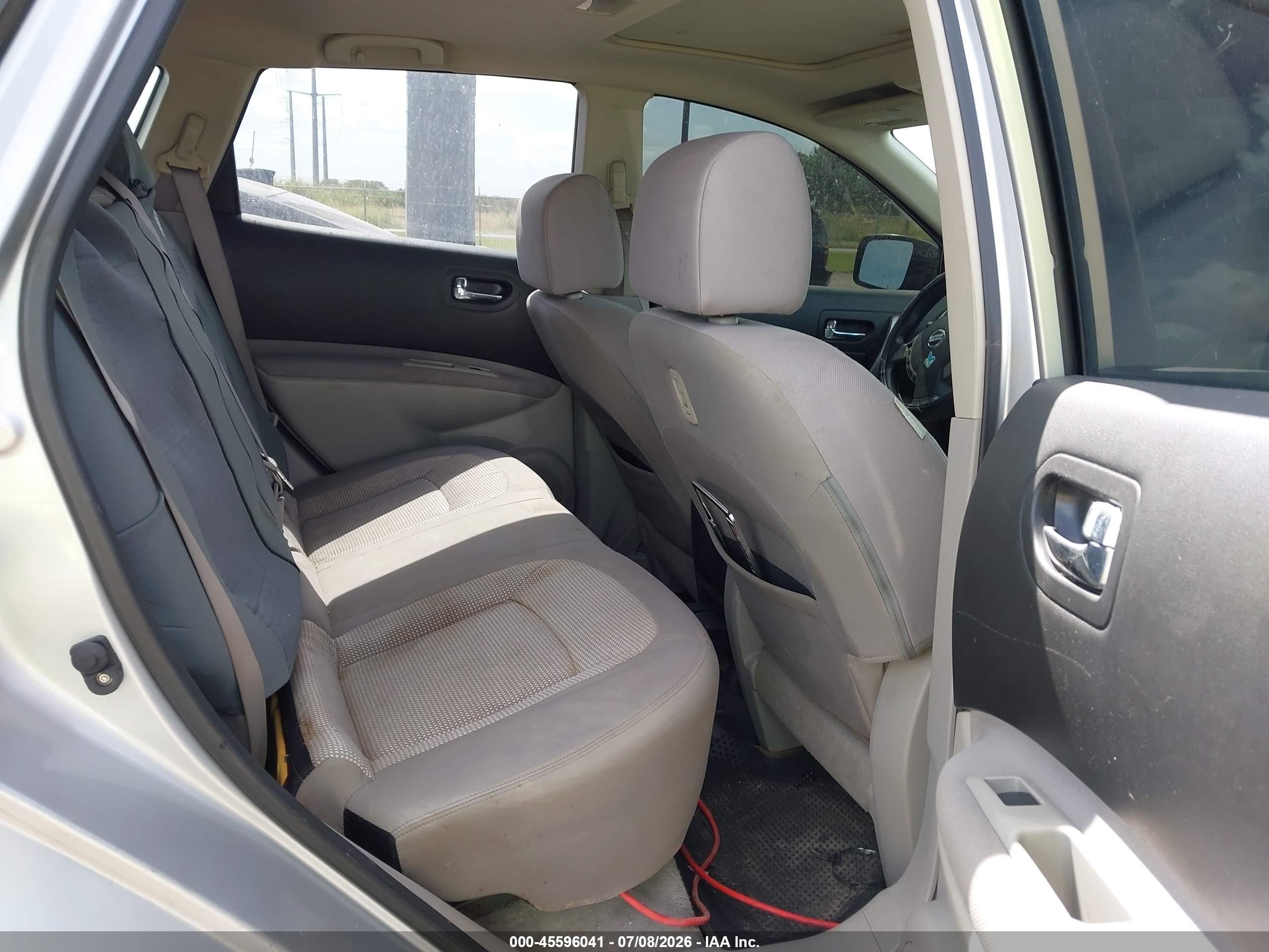 2012 Nissan Rogue Sv Silver vin: JN8AS5MT5CW613947