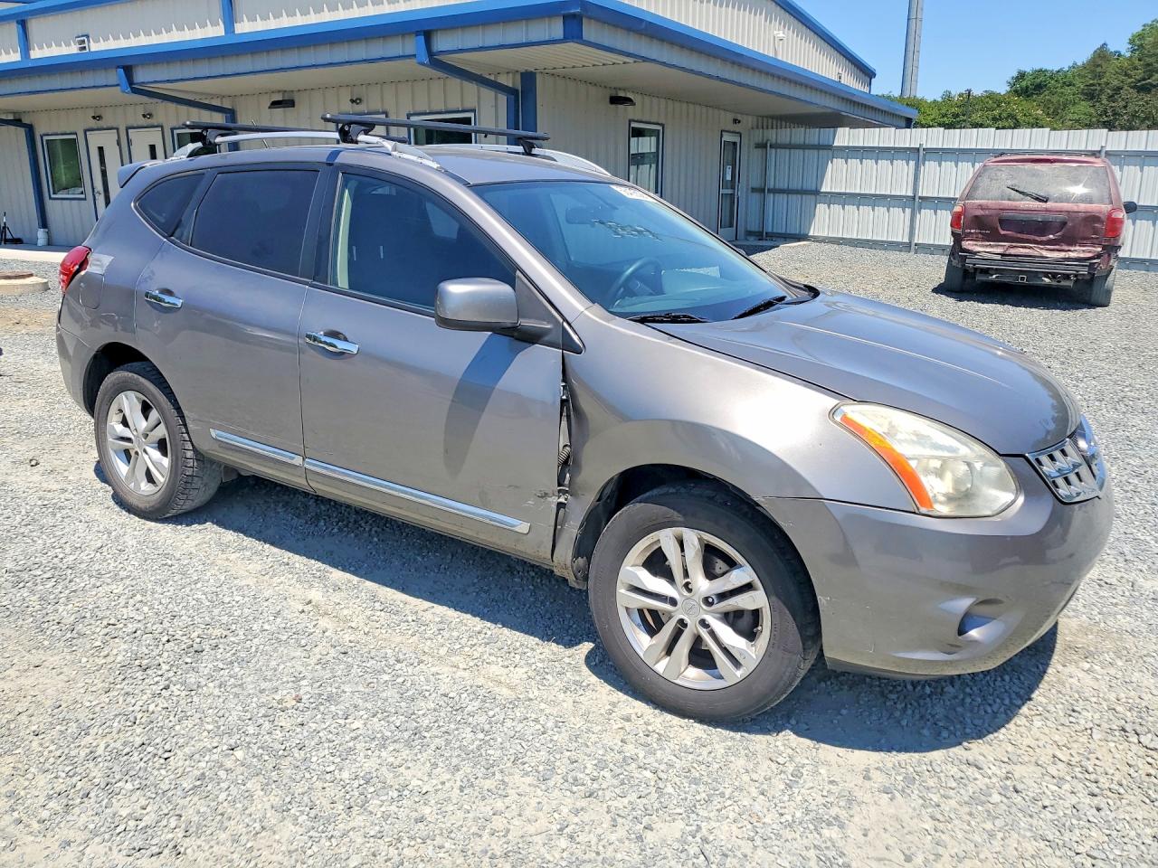 2013 Nissan Rogue S Silver vin: JN8AS5MT5DW027606