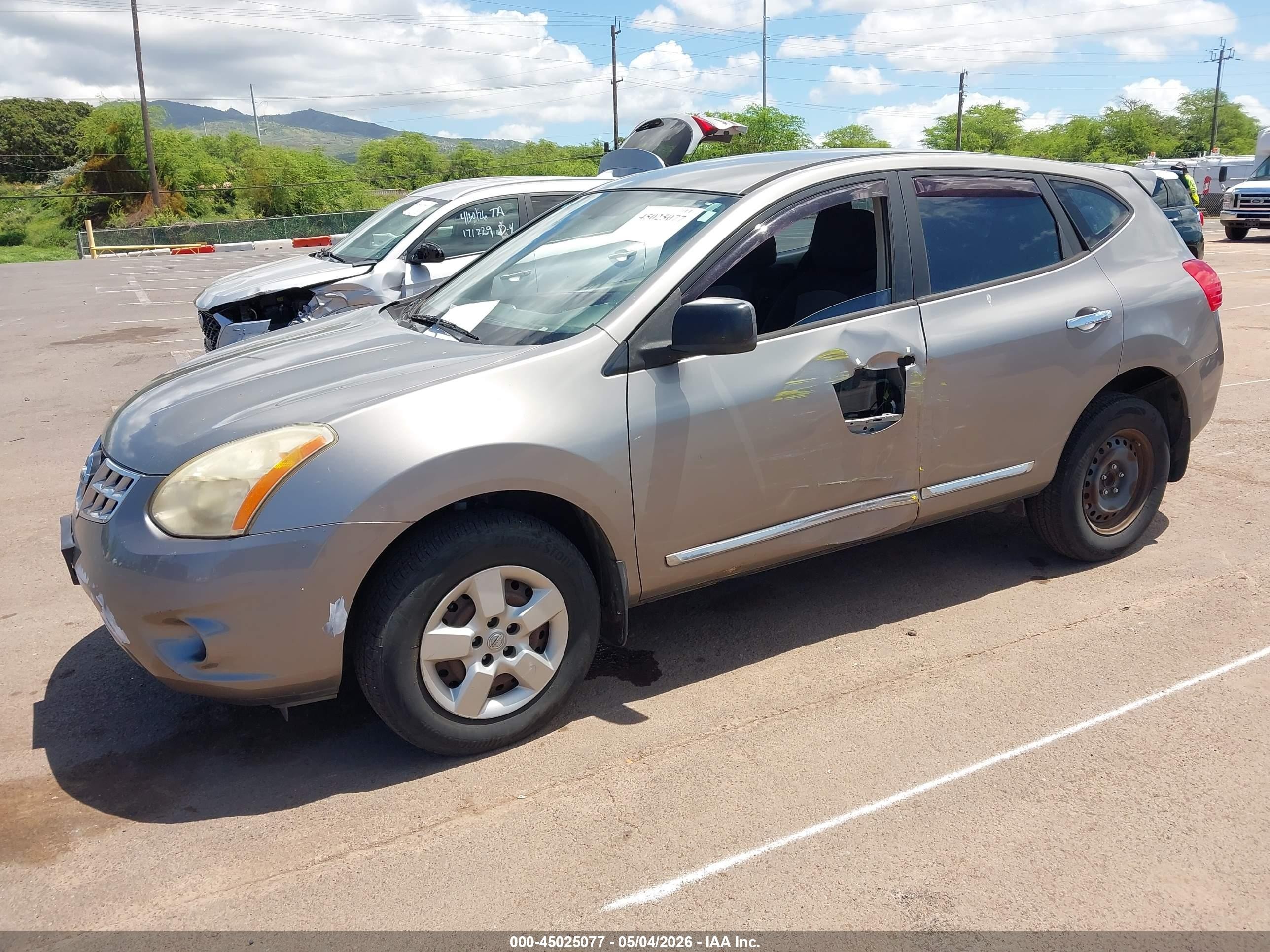 2013 Nissan Rogue S Gray vin: JN8AS5MT5DW035821
