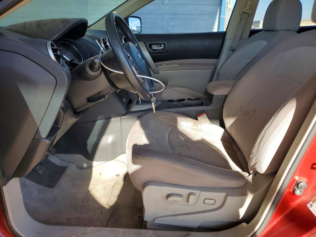 2013 Nissan Rogue S Red vin: JN8AS5MT5DW506625
