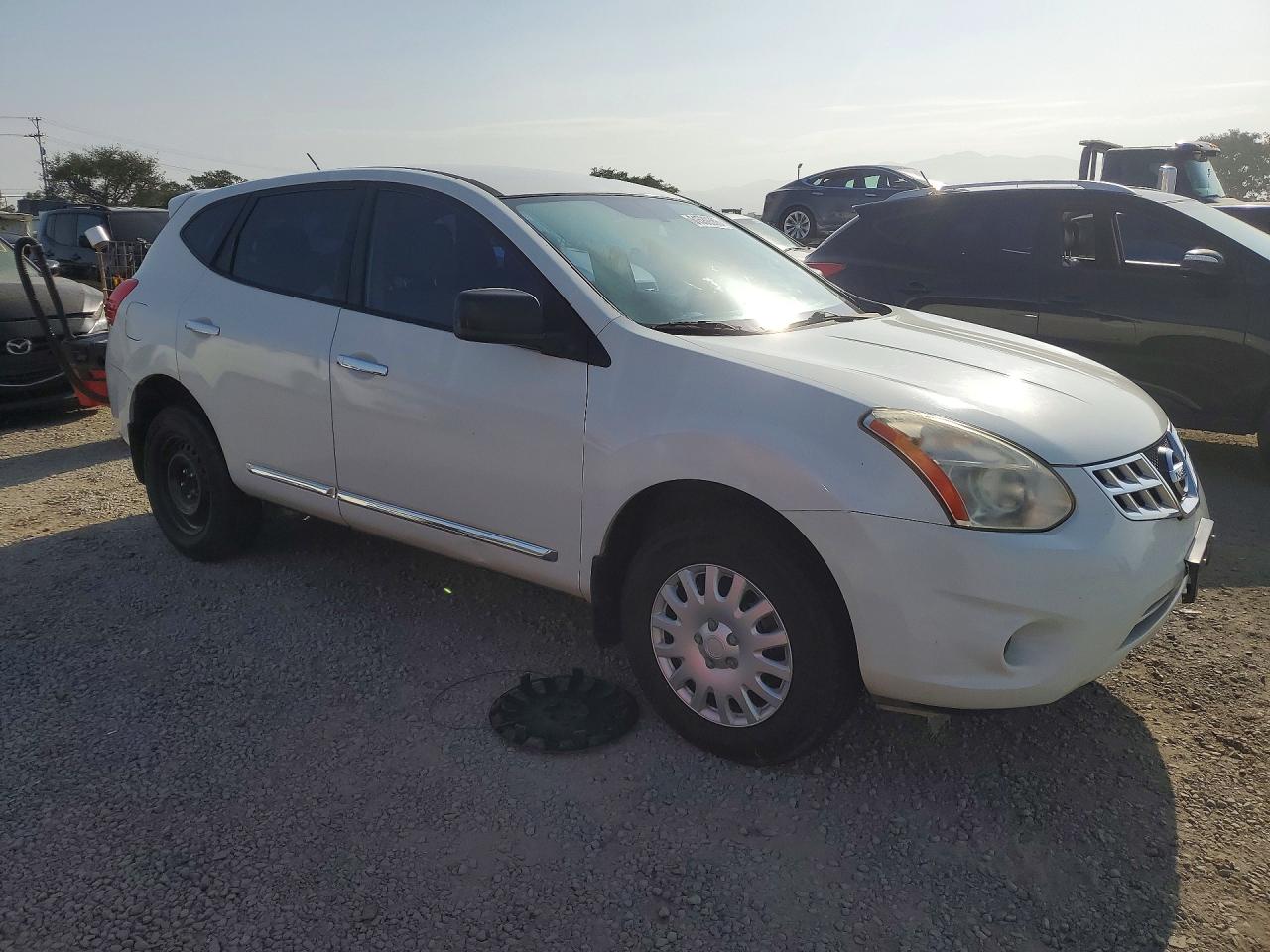 2013 Nissan Rogue S White vin: JN8AS5MT5DW512523