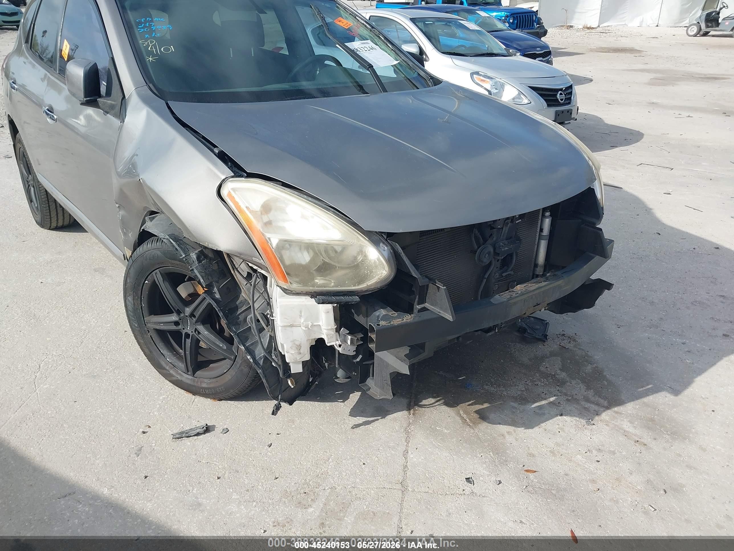2013 Nissan Rogue Sv Silver vin: JN8AS5MT5DW512702