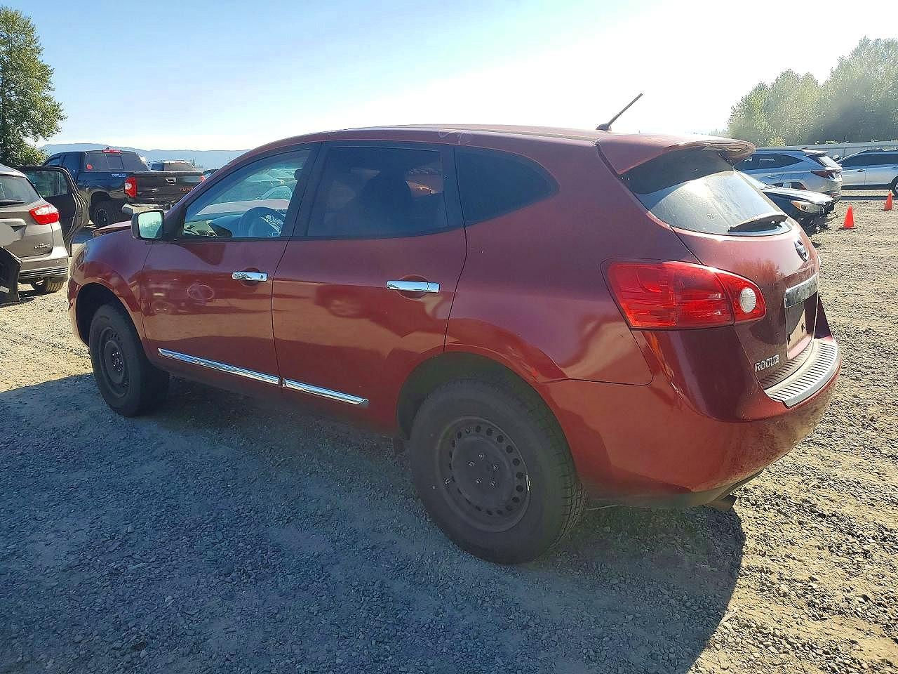 2013 Nissan Rogue S Red vin: JN8AS5MT5DW536398