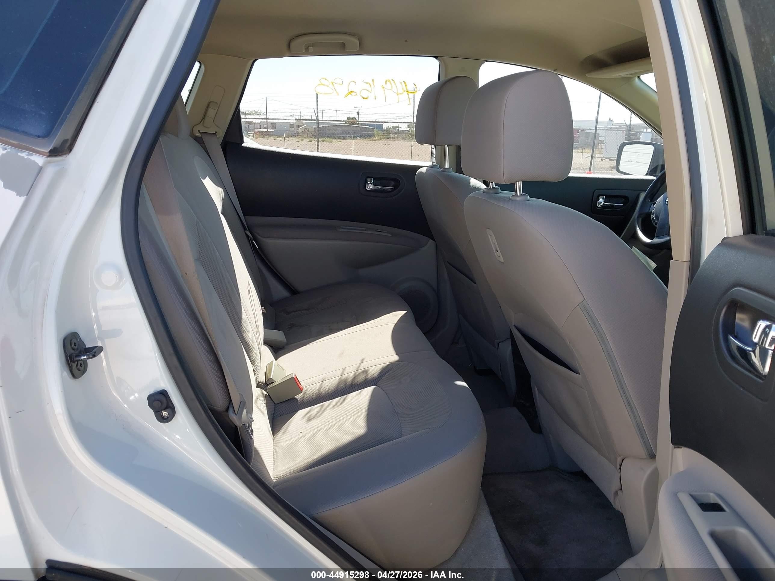 2013 Nissan Rogue S White vin: JN8AS5MT5DW543044