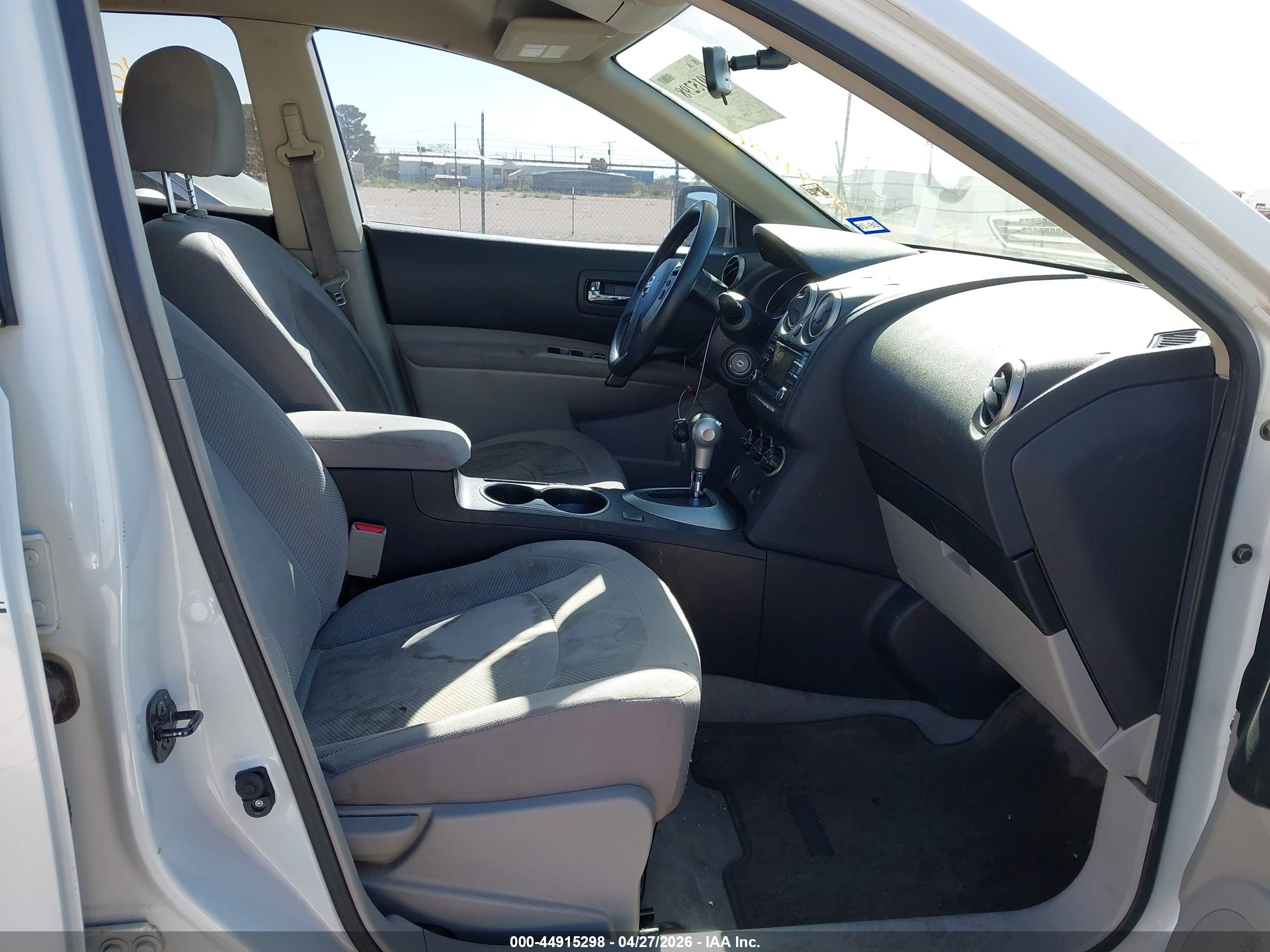 2013 Nissan Rogue S White vin: JN8AS5MT5DW543044