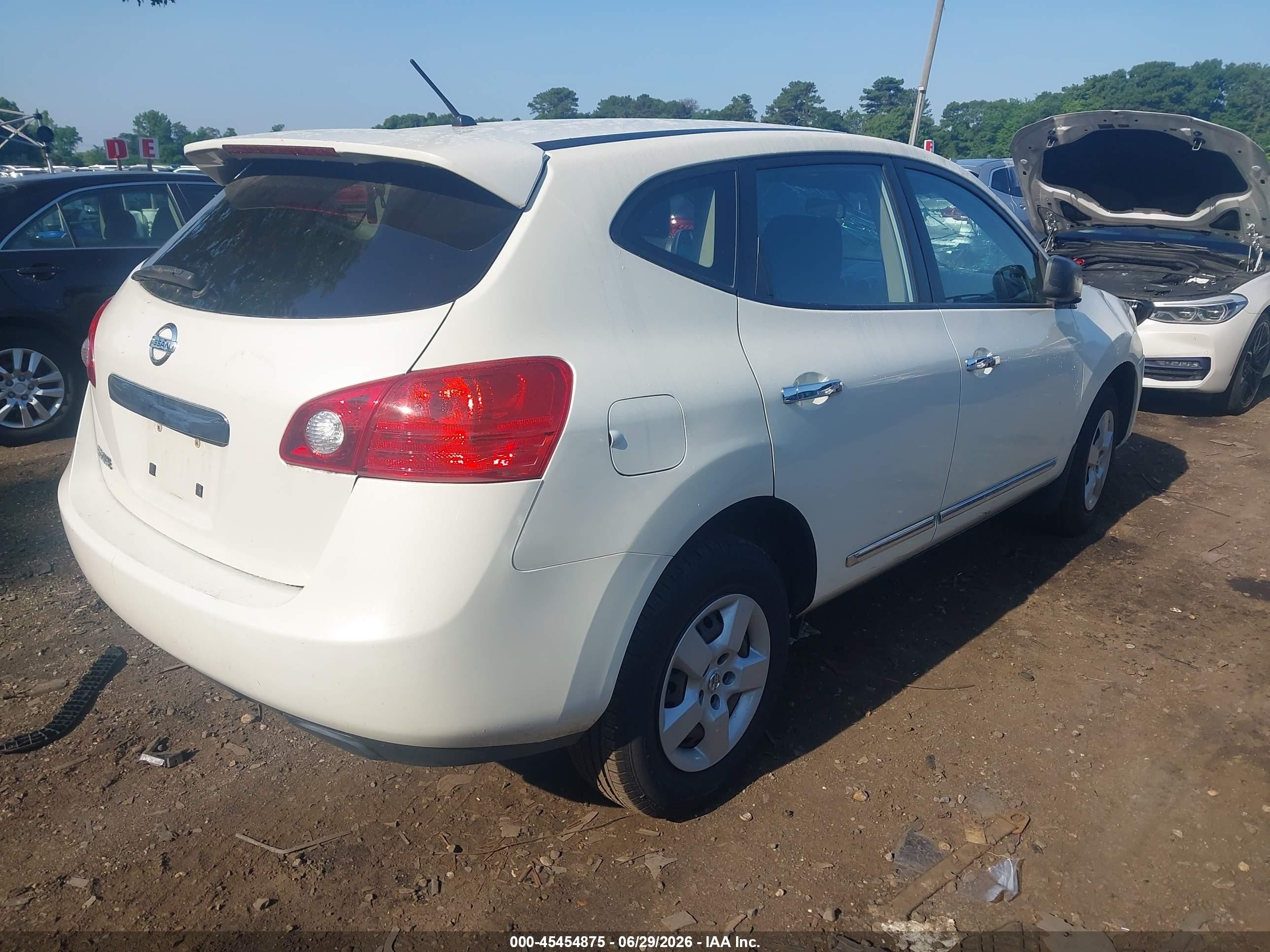 2013 Nissan Rogue S White vin: JN8AS5MT5DW545506