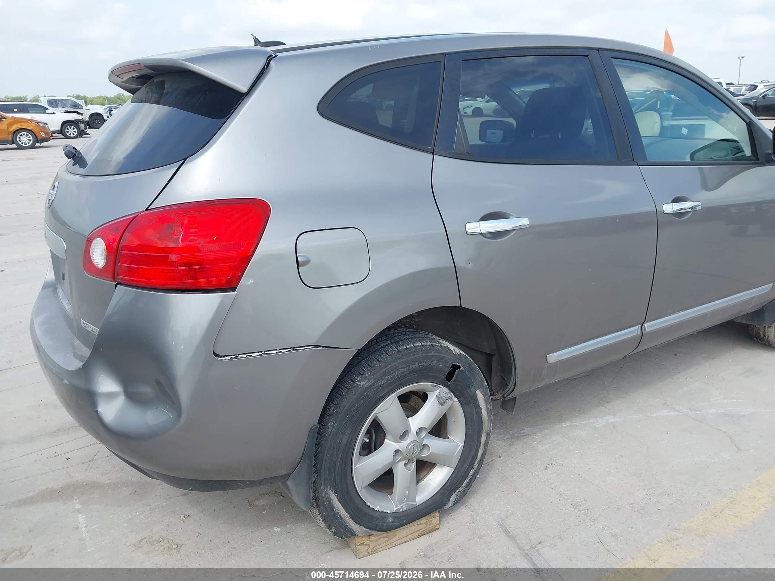 2013 Nissan Rogue S Серый vin: JN8AS5MT5DW549491