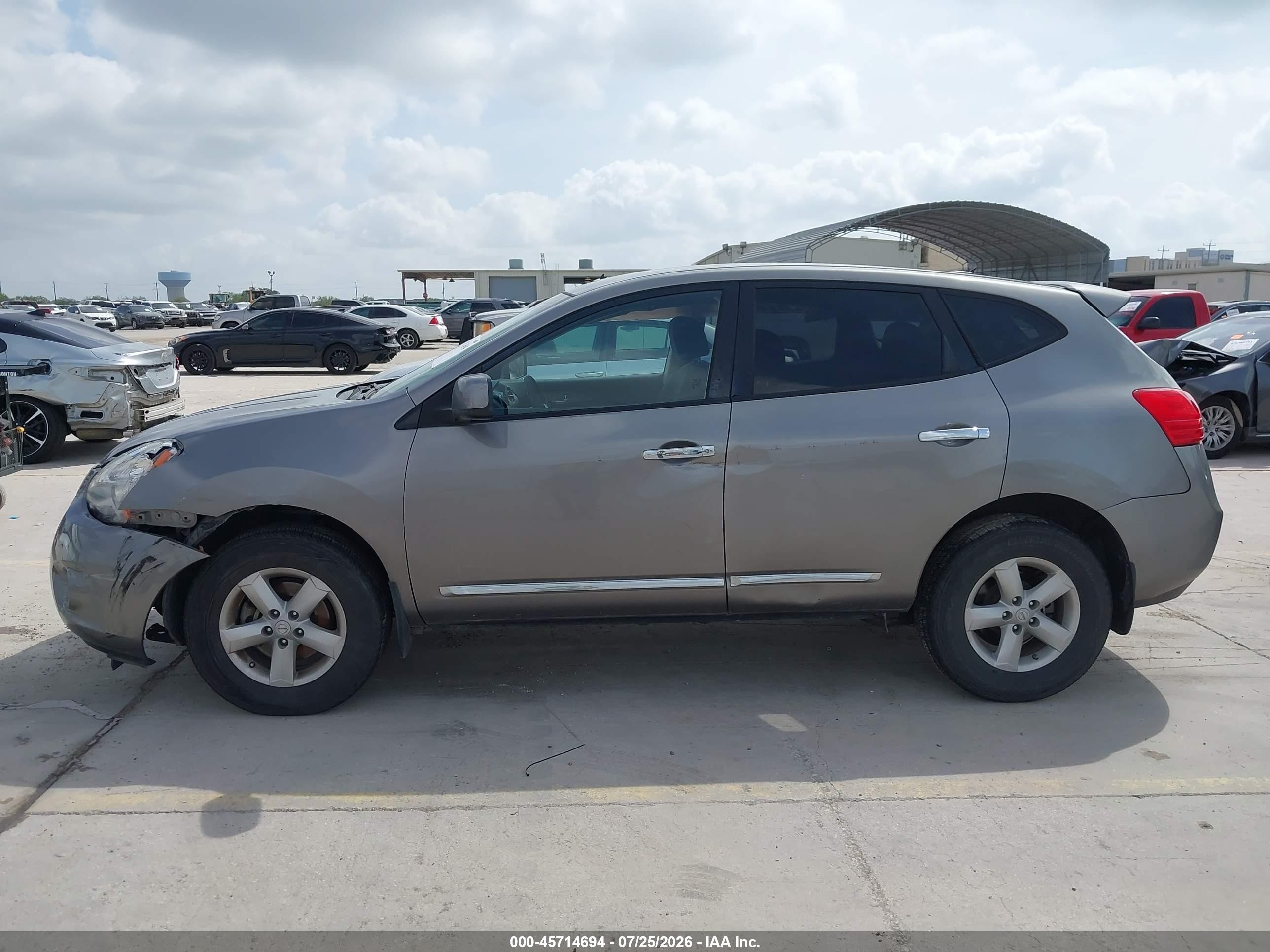 2013 Nissan Rogue S Серый vin: JN8AS5MT5DW549491