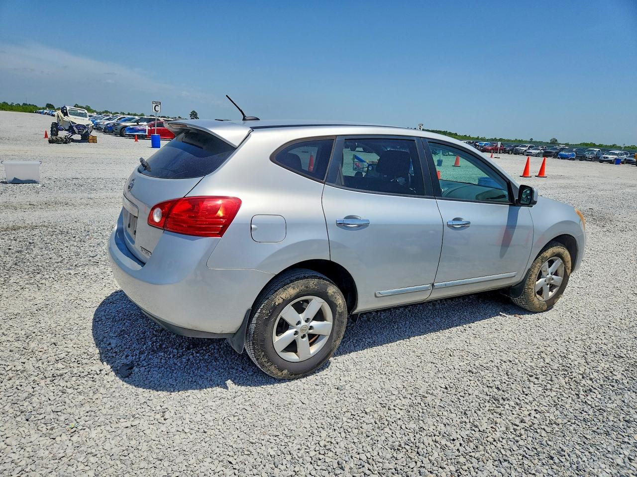 2013 Nissan Rogue S Silver vin: JN8AS5MT5DW549717
