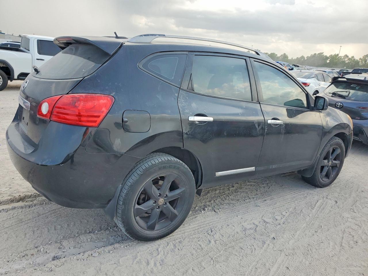 2014 Nissan Rogue Select S Черный vin: JN8AS5MT5EW610355