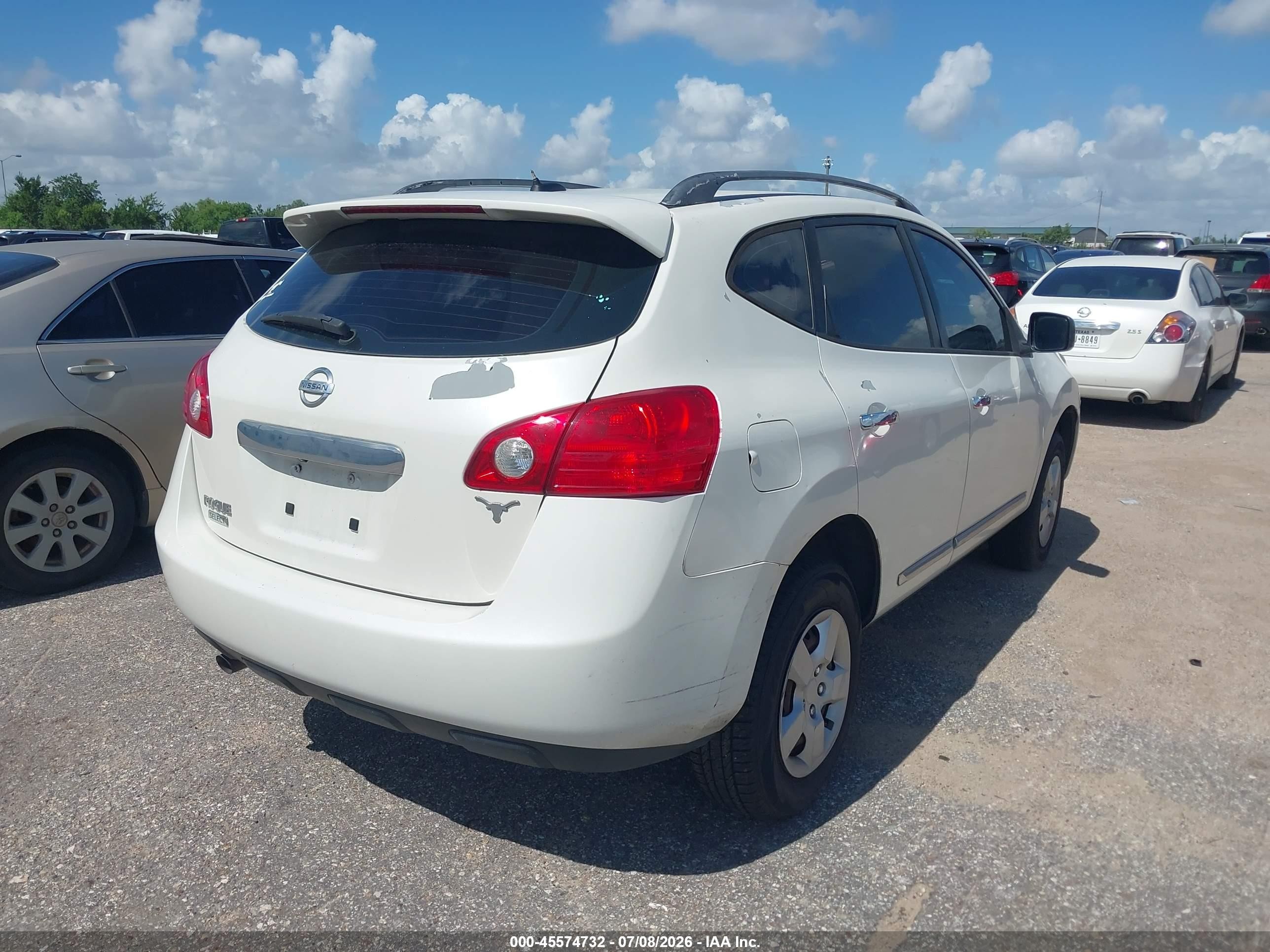 2014 Nissan Rogue Select S White vin: JN8AS5MT5EW618262