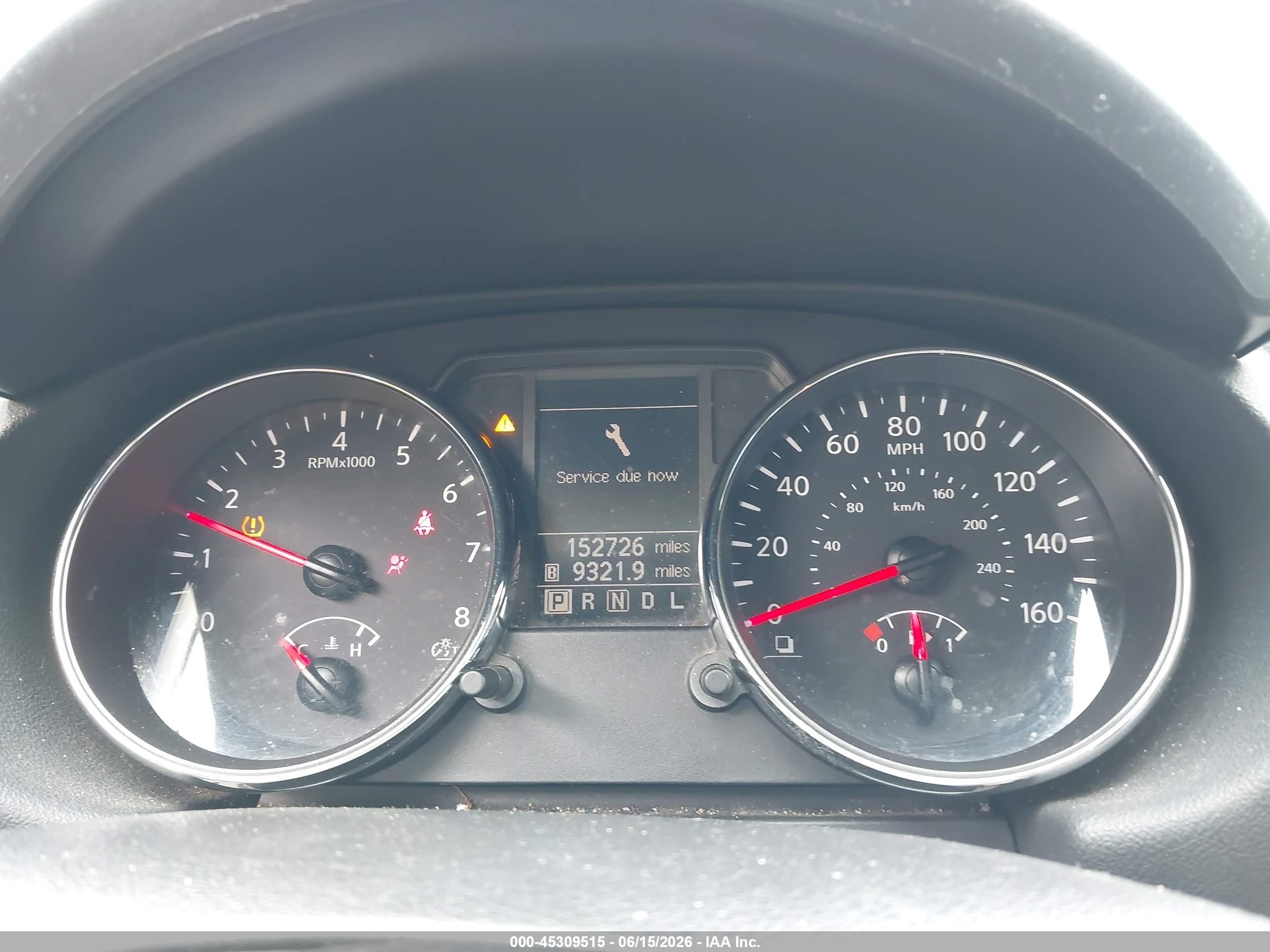 2014 Nissan Rogue Select S Серебряный vin: JN8AS5MT5EW624773
