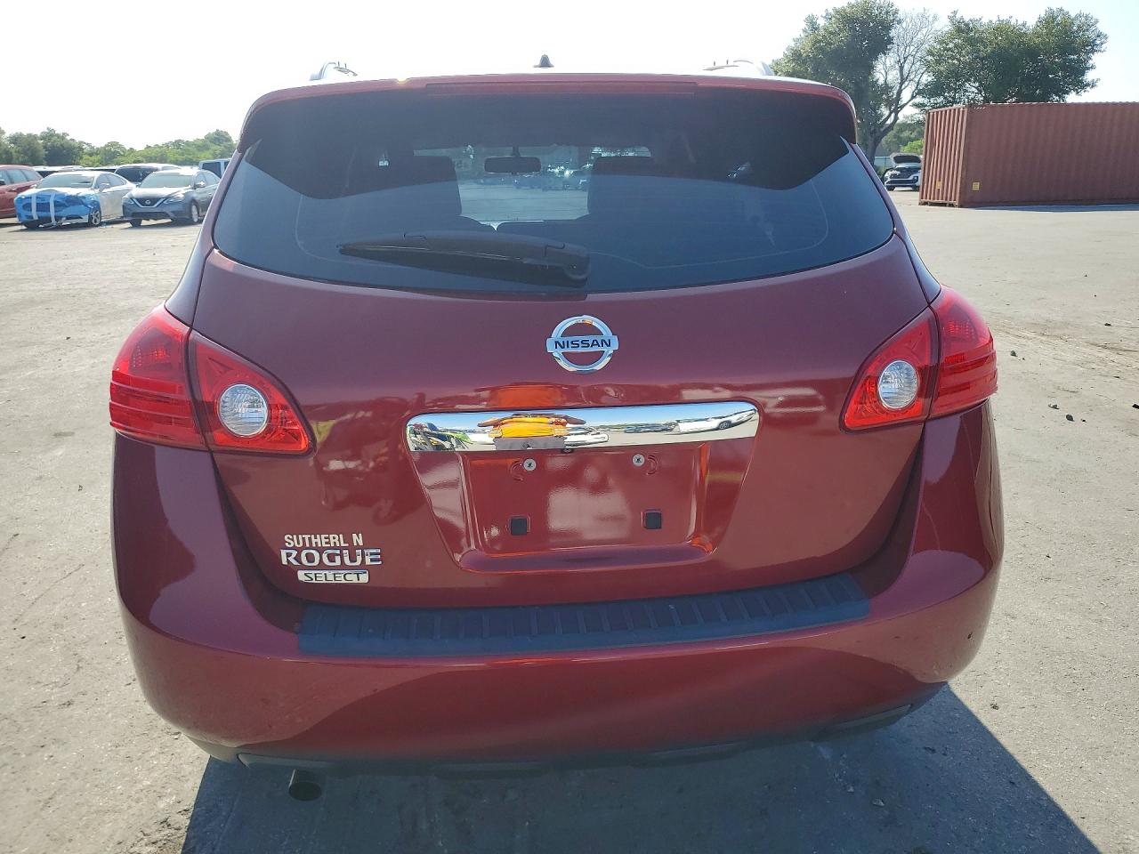 2015 Nissan Rogue Select S Red vin: JN8AS5MT5FW663347