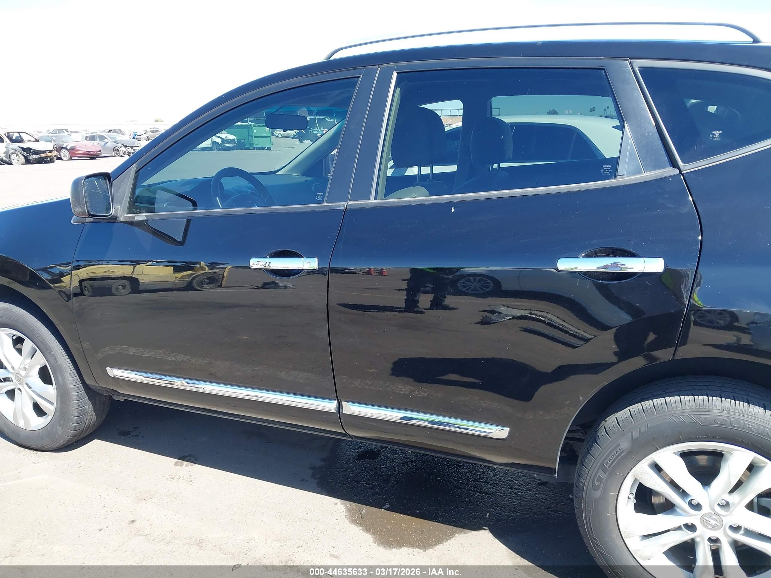 2015 Nissan Rogue Select S Black vin: JN8AS5MT5FW671450