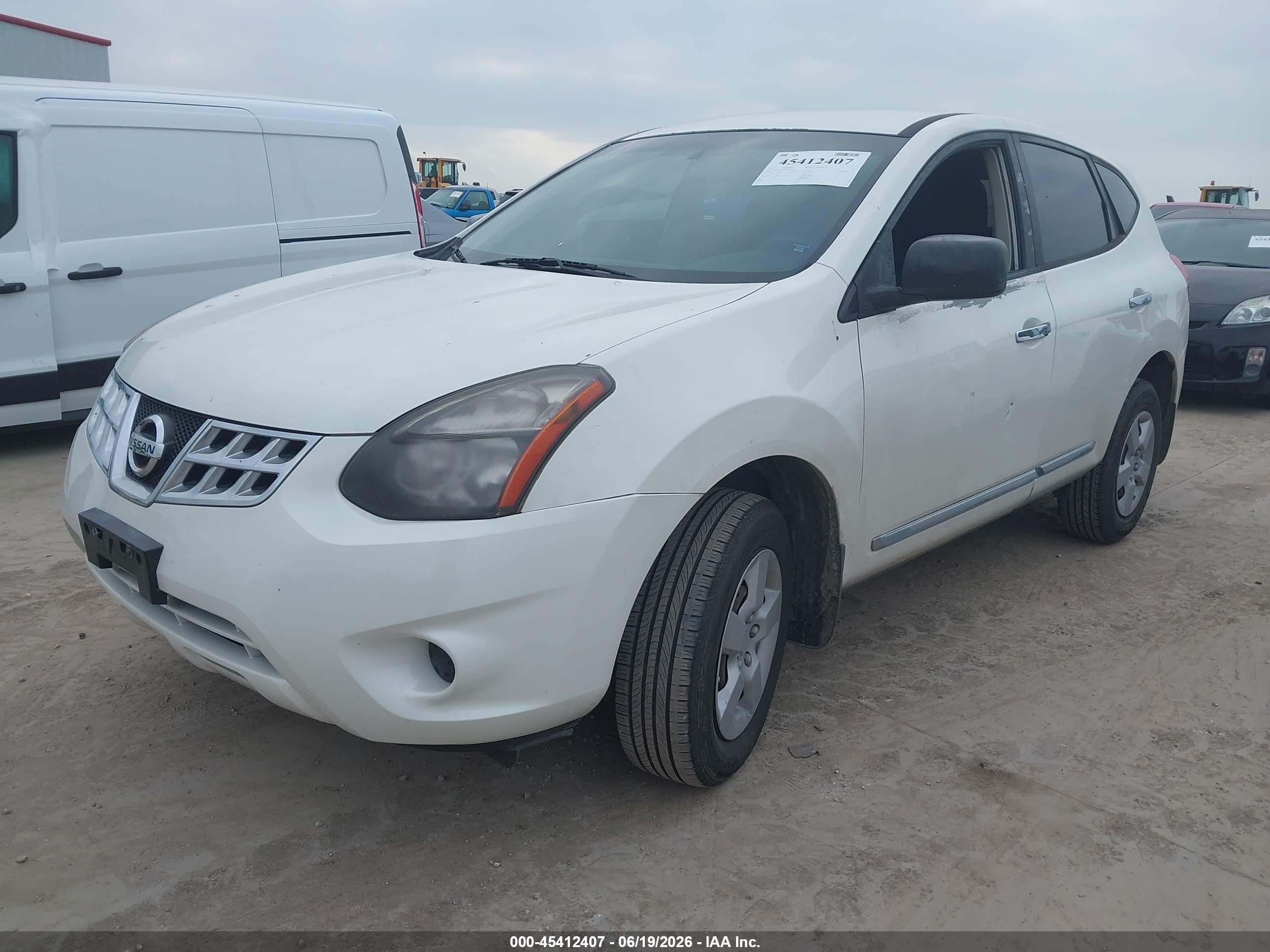 2015 Nissan Rogue Select S White vin: JN8AS5MT5FW674784