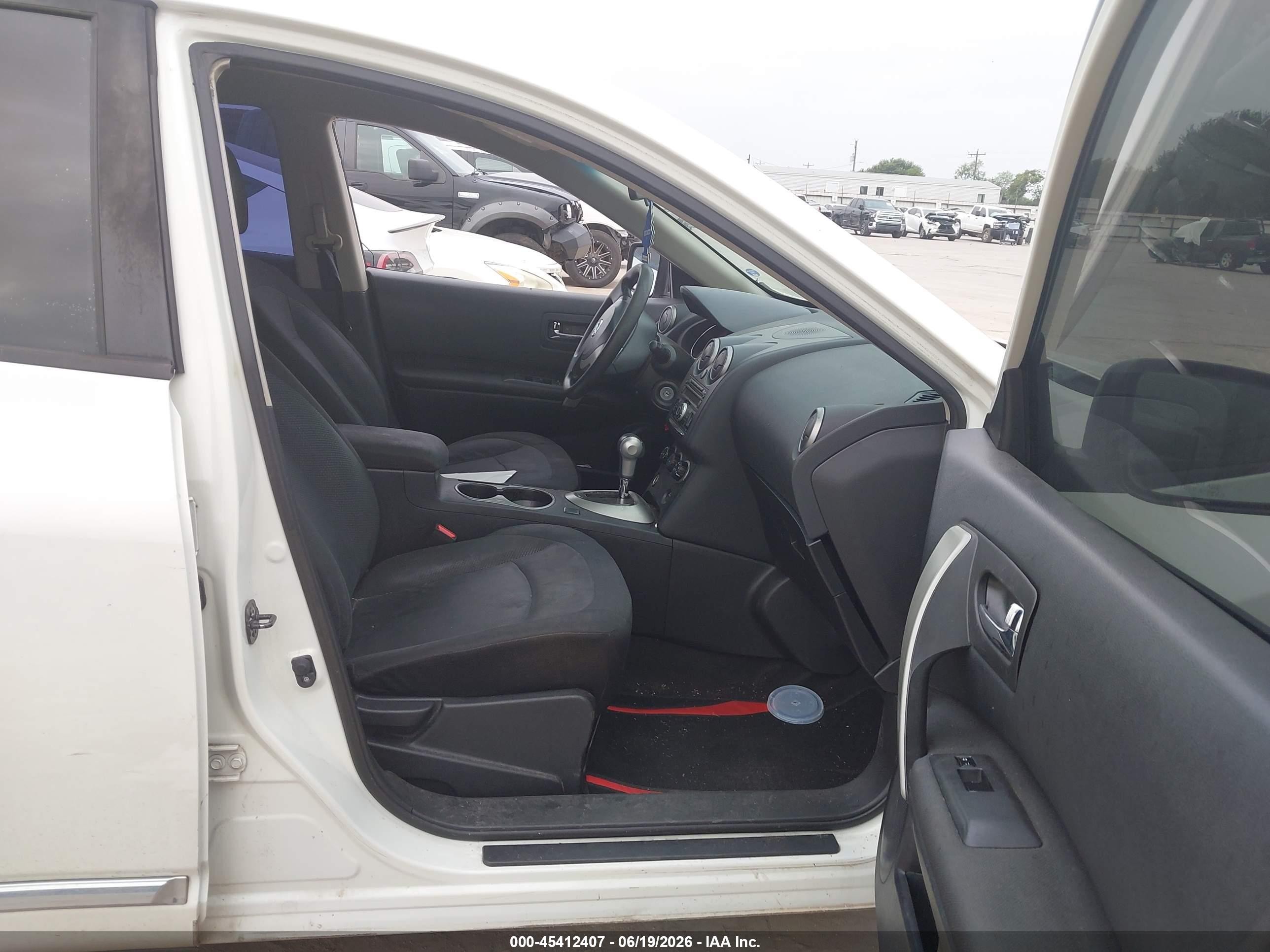 2015 Nissan Rogue Select S White vin: JN8AS5MT5FW674784