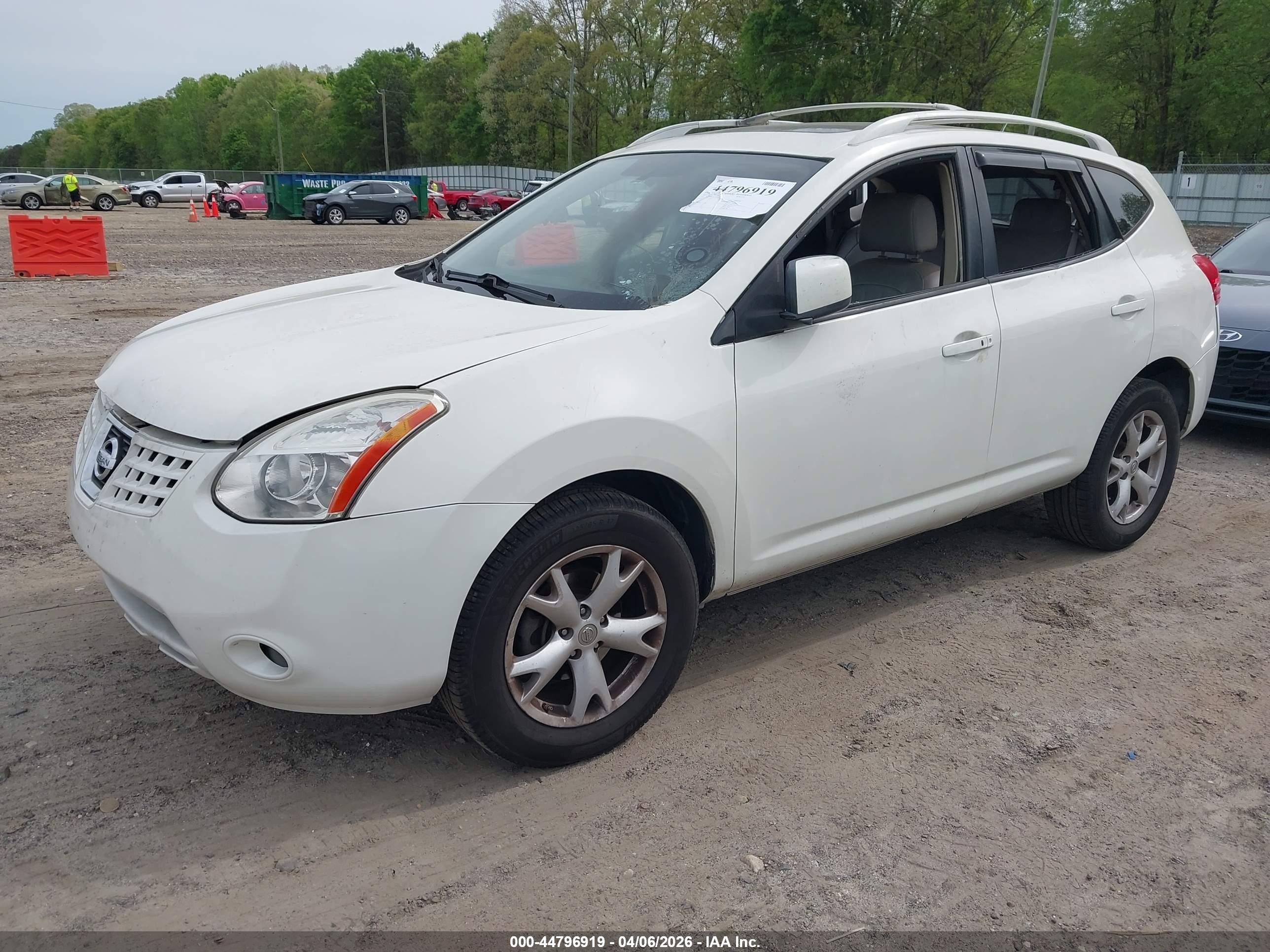 2010 Nissan Rogue Sl Белый vin: JN8AS5MT6AW010471