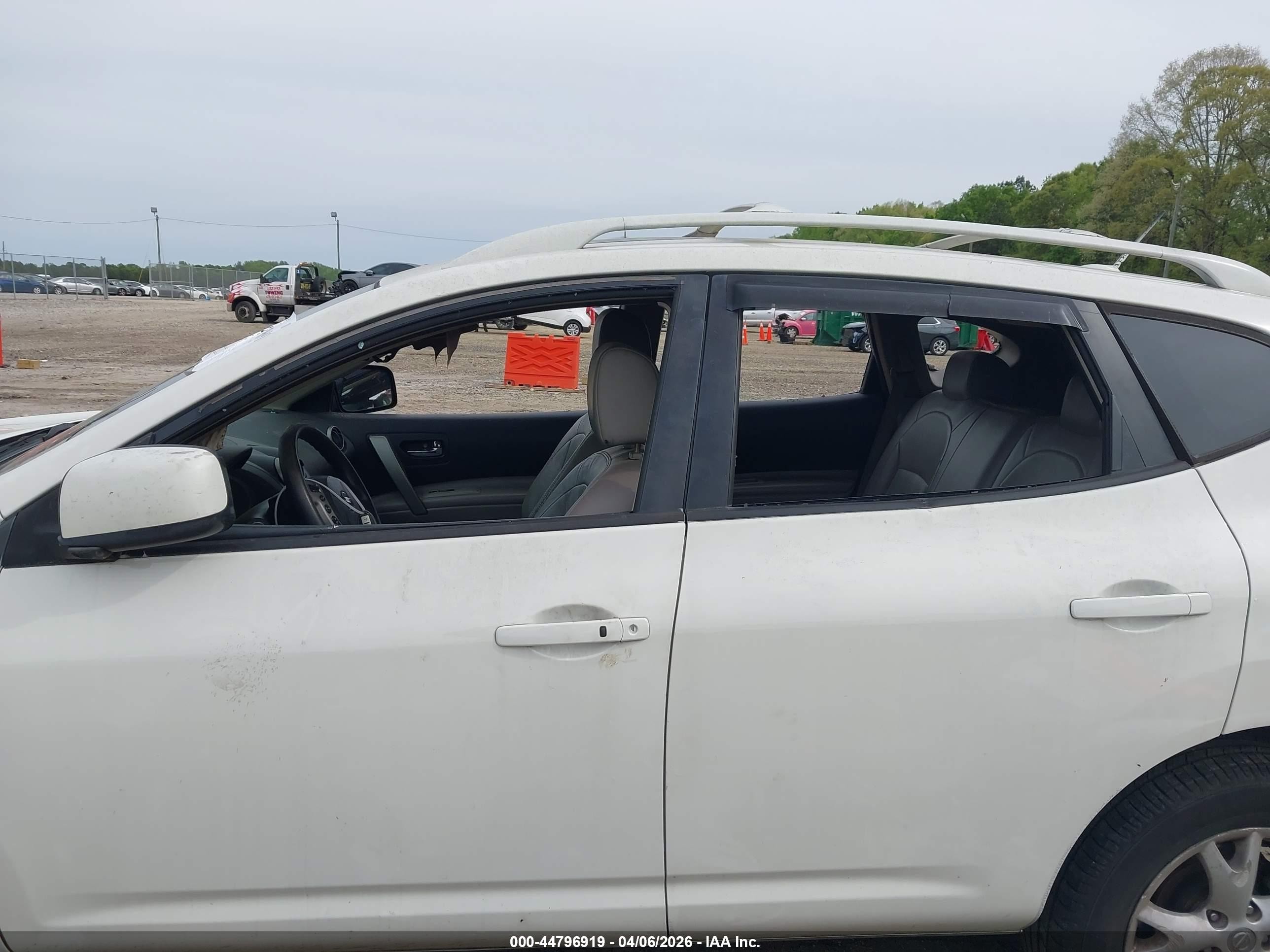 2010 Nissan Rogue Sl Белый vin: JN8AS5MT6AW010471