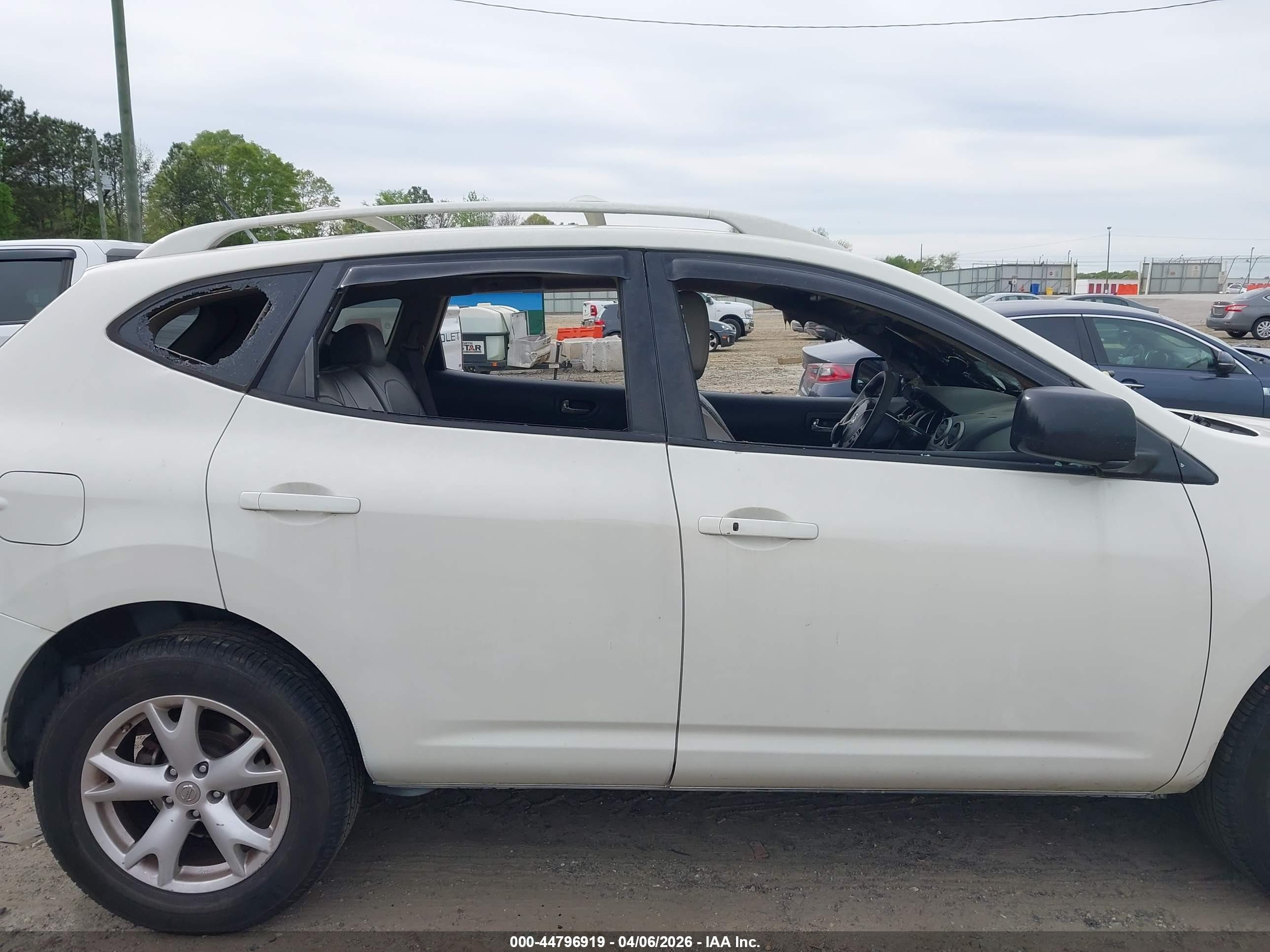 2010 Nissan Rogue Sl Белый vin: JN8AS5MT6AW010471