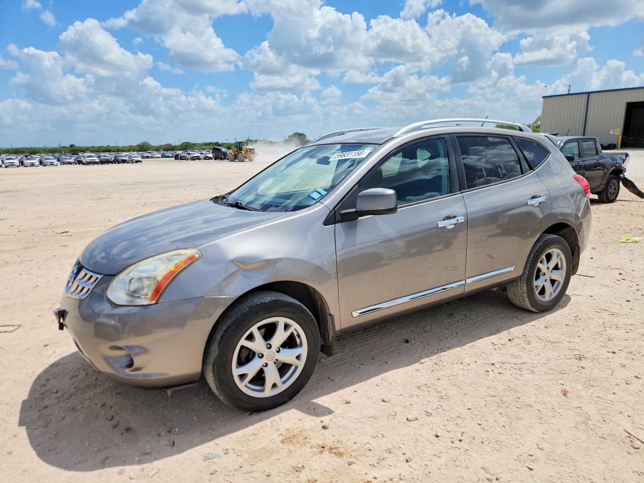 2011 Nissan Rogue S/sv/krom Silver vin: JN8AS5MT6BW574557