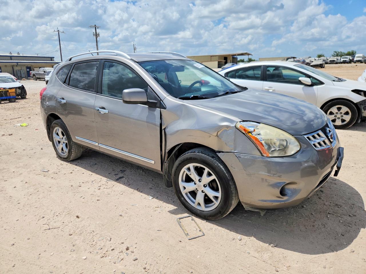 2011 Nissan Rogue S/sv/krom Silver vin: JN8AS5MT6BW574557