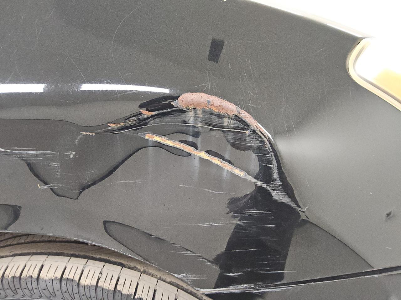 2012 Nissan Rogue S Черный vin: JN8AS5MT6CW250588 Damage: Right Front Fender, Dent(S) W/ Paint Dmg, > 12 Inches
