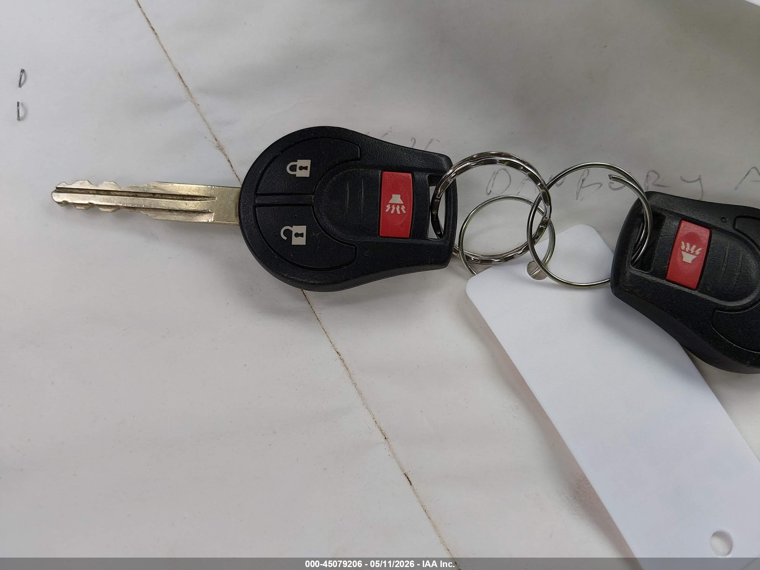 2013 Nissan Rogue S Silver vin: JN8AS5MT6DW018798