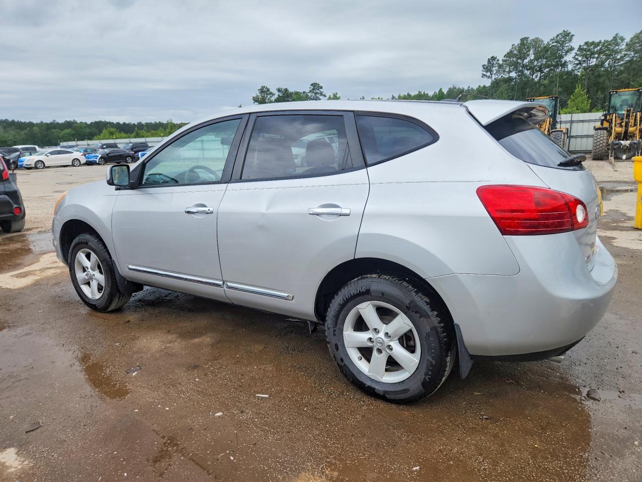 2013 Nissan Rogue S Silver vin: JN8AS5MT6DW034497