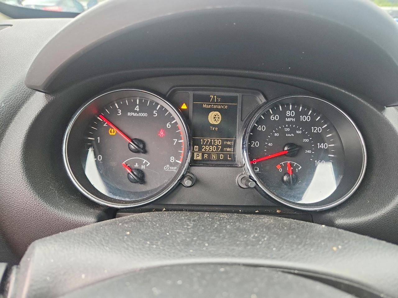 2013 Nissan Rogue S Silver vin: JN8AS5MT6DW034497