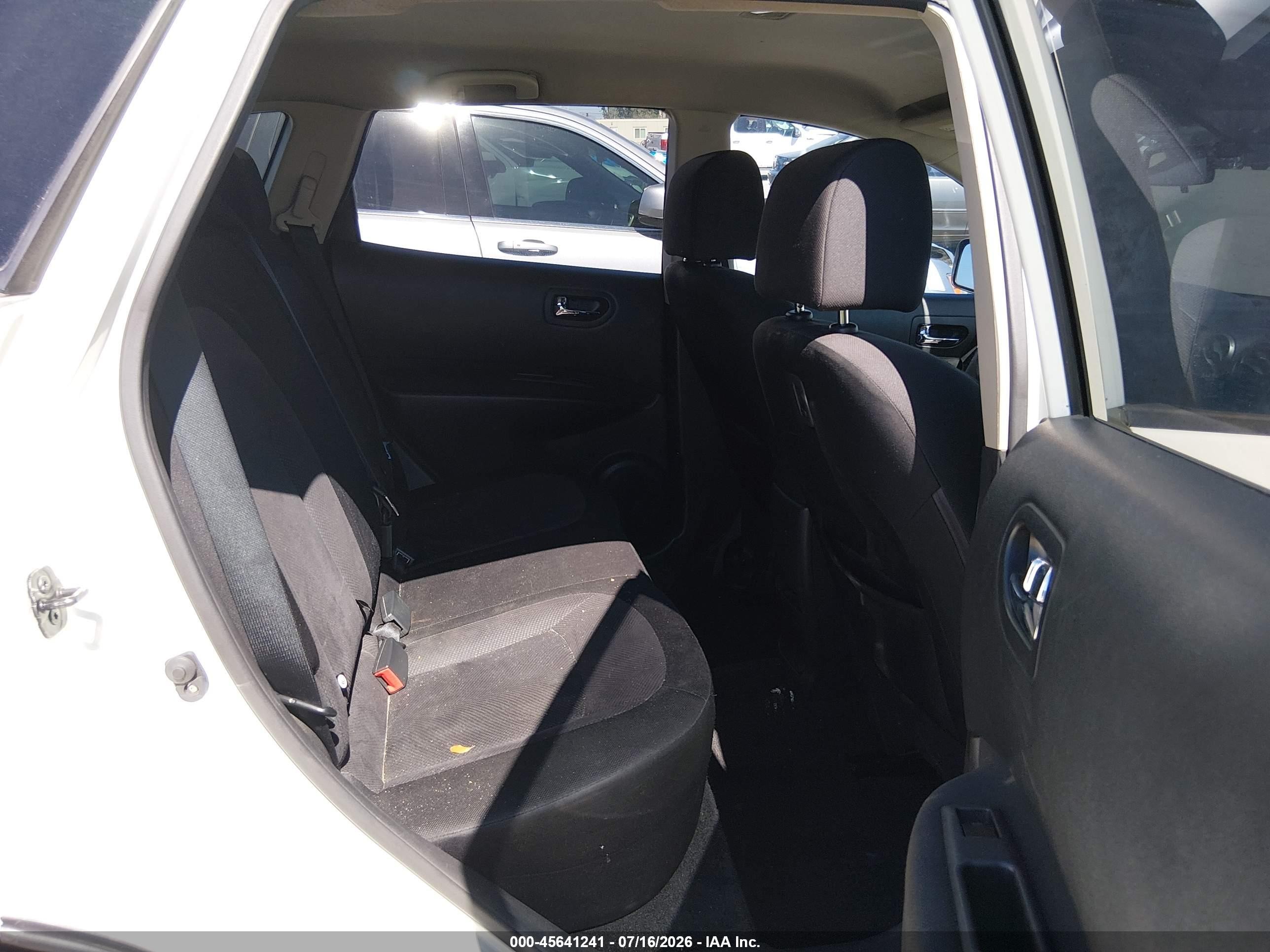 2013 Nissan Rogue S White vin: JN8AS5MT6DW508996