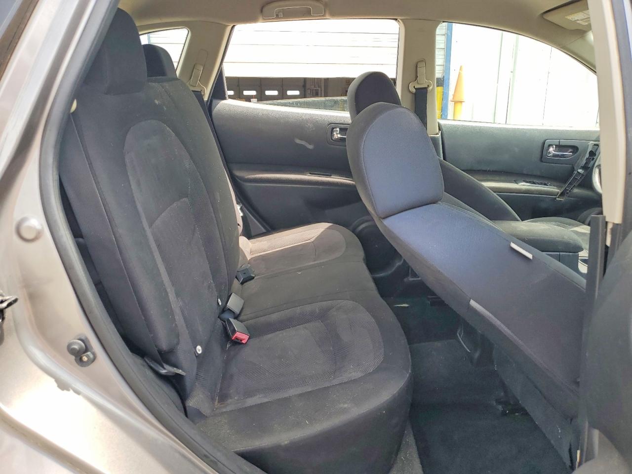 2013 Nissan Rogue S Желто-коричневый vin: JN8AS5MT6DW537852