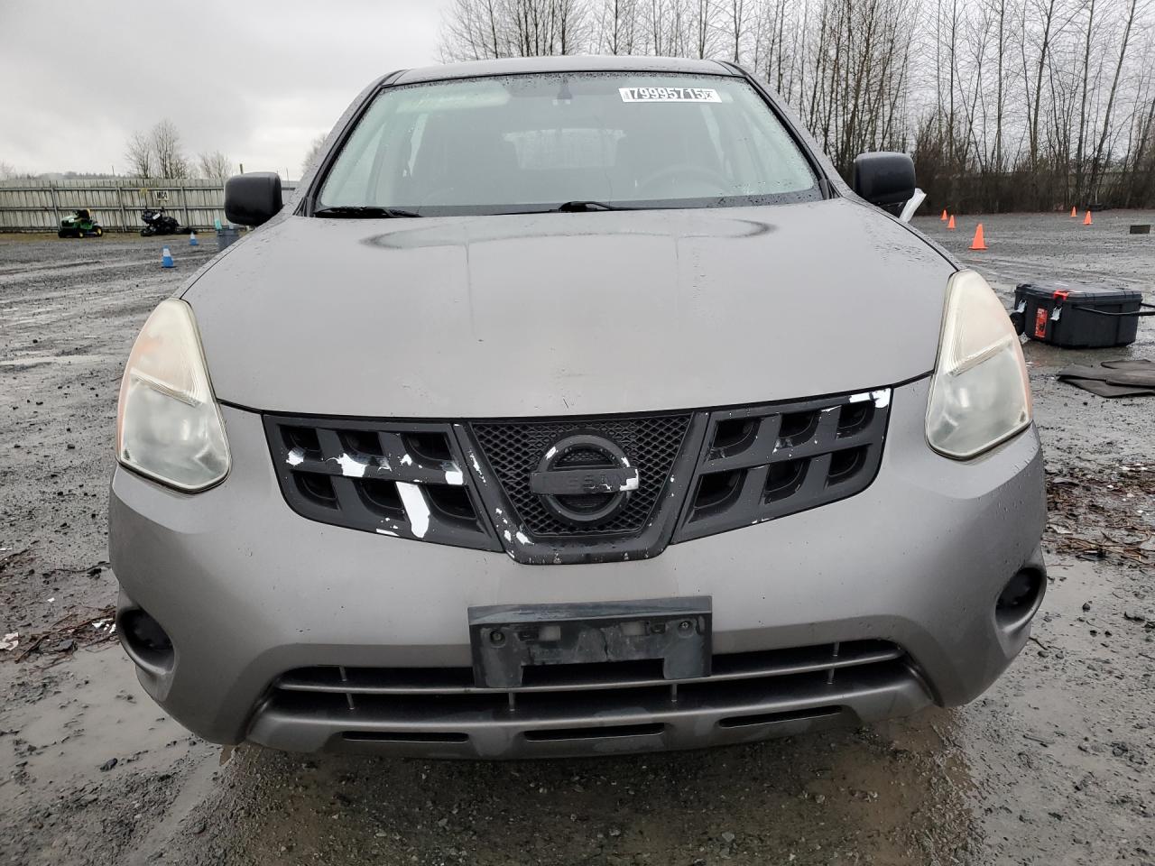 2013 Nissan Rogue S Gray vin: JN8AS5MT6DW549838 Damage: Grille, Peeling, > 12 Inches