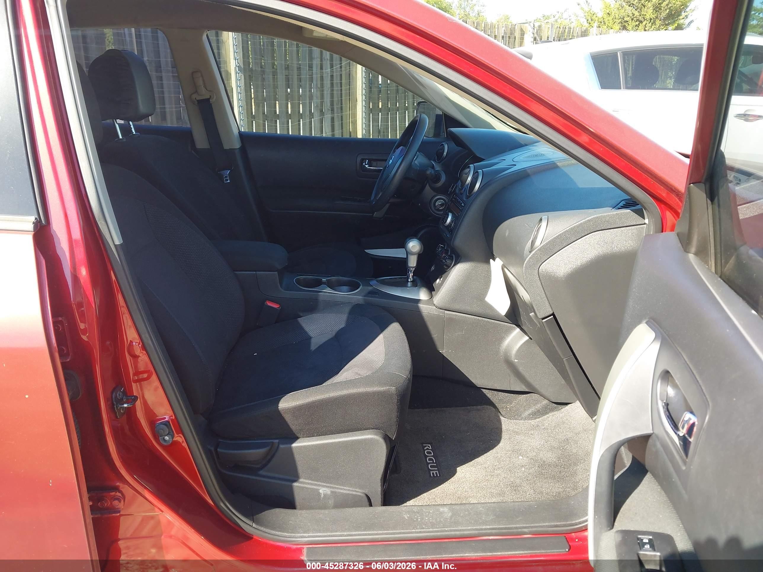 2014 Nissan Rogue Select S Maroon vin: JN8AS5MT6EW606511