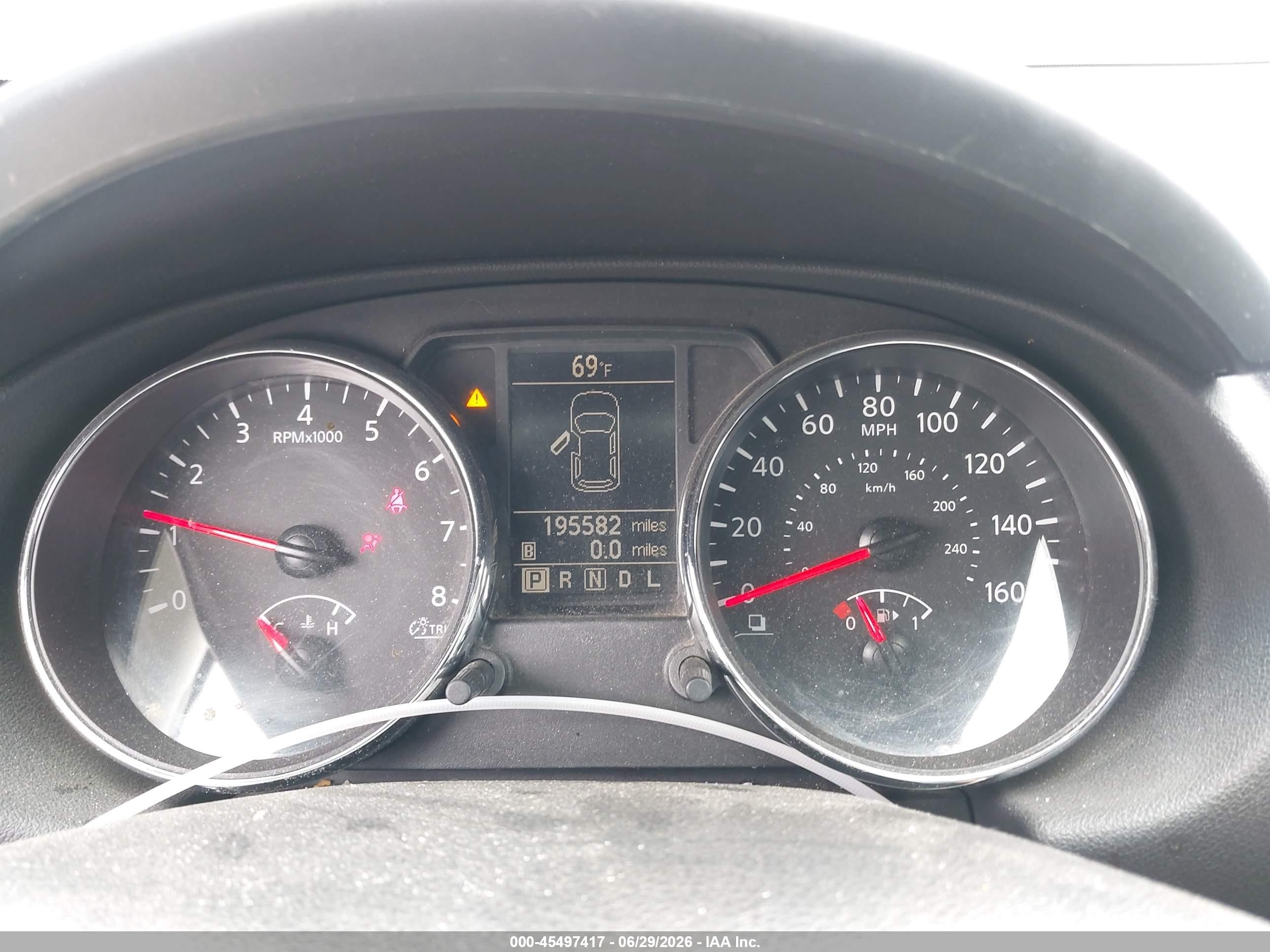 2014 Nissan Rogue Select S Silver vin: JN8AS5MT6EW611806