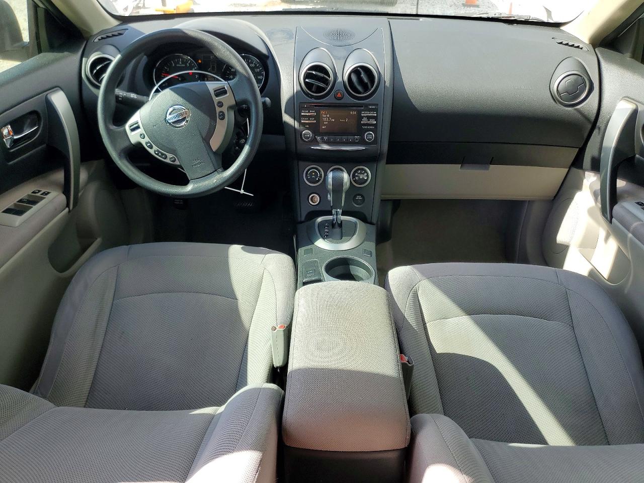 2015 Nissan Rogue Select S Серебряный vin: JN8AS5MT6FW152228