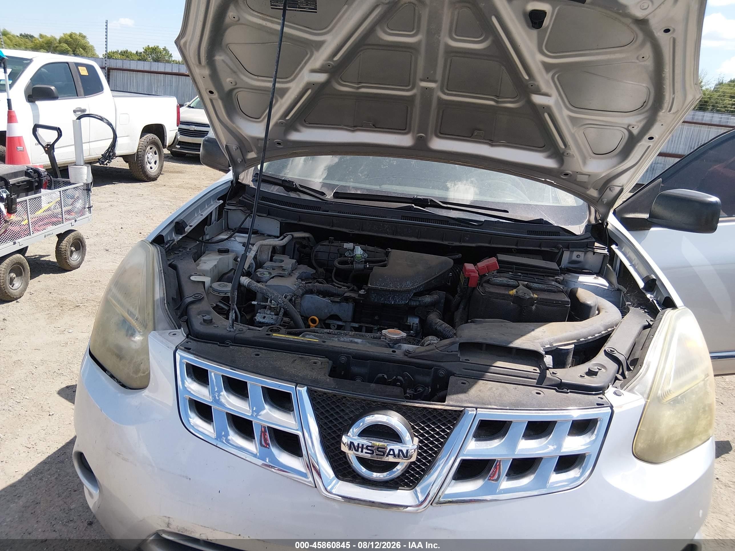 2015 Nissan Rogue Select S Серебряный vin: JN8AS5MT6FW156151