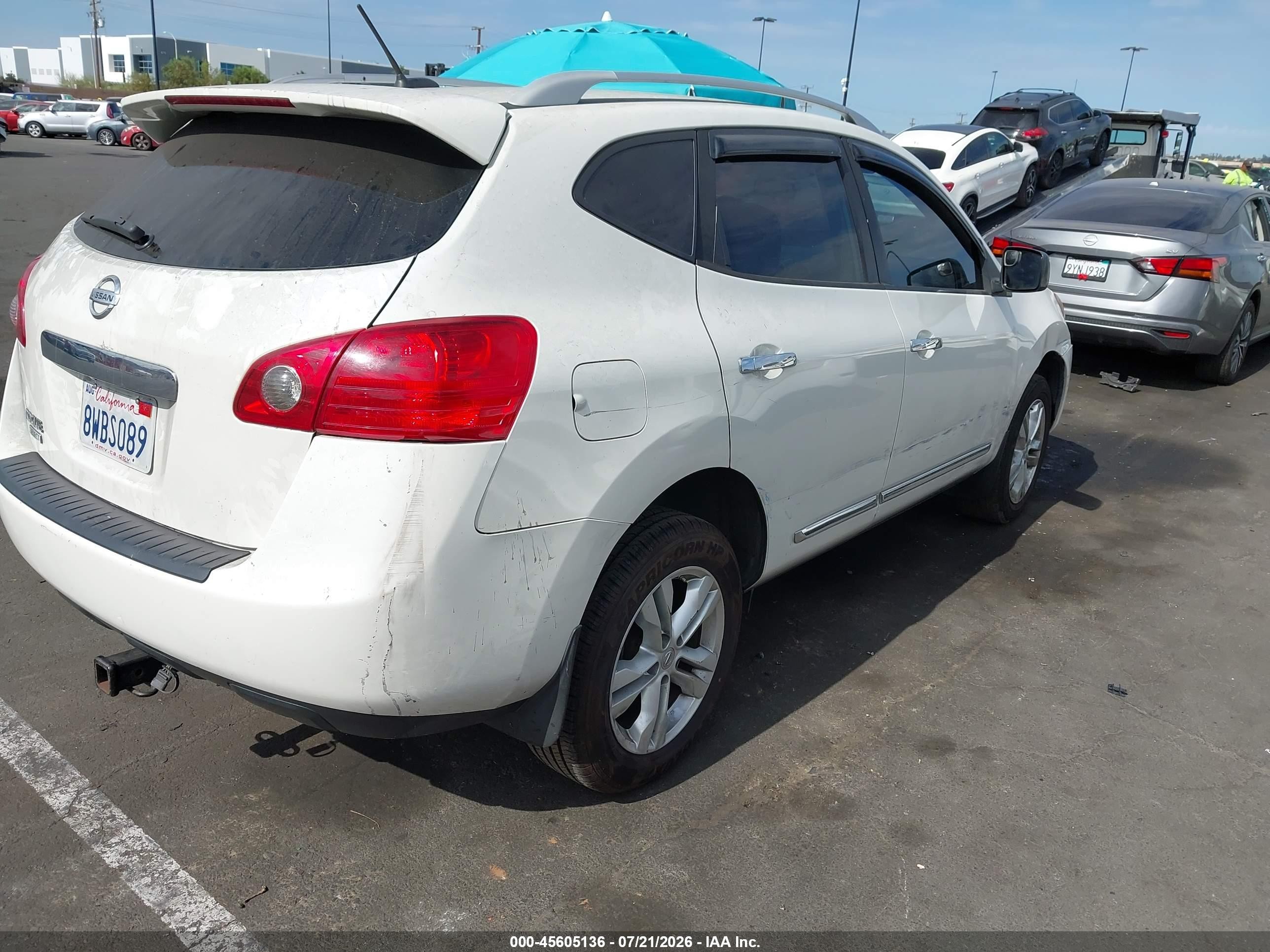 2015 Nissan Rogue Select S White vin: JN8AS5MT6FW163746