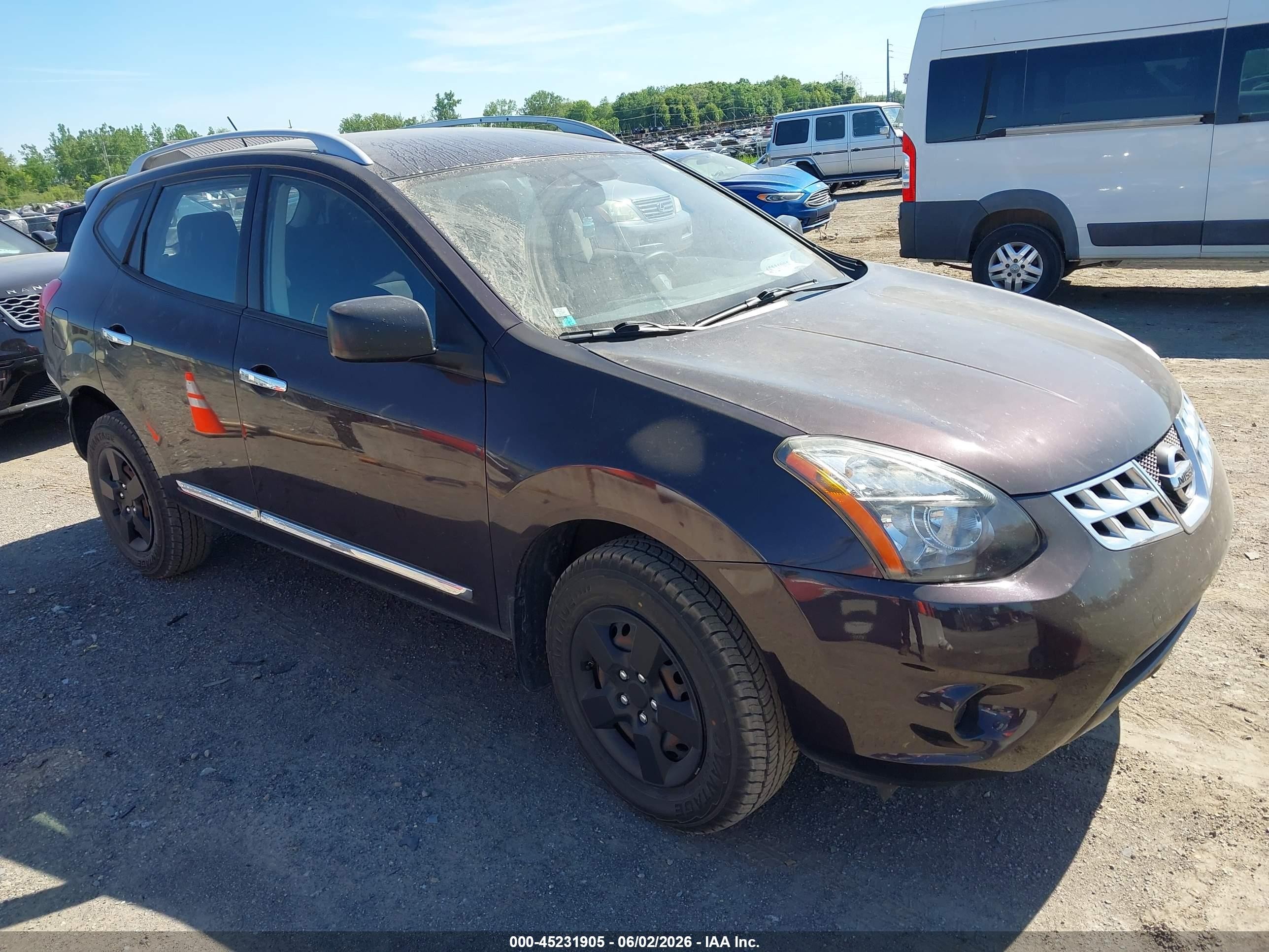 2015 Nissan Rogue Select S Maroon vin: JN8AS5MT6FW651272