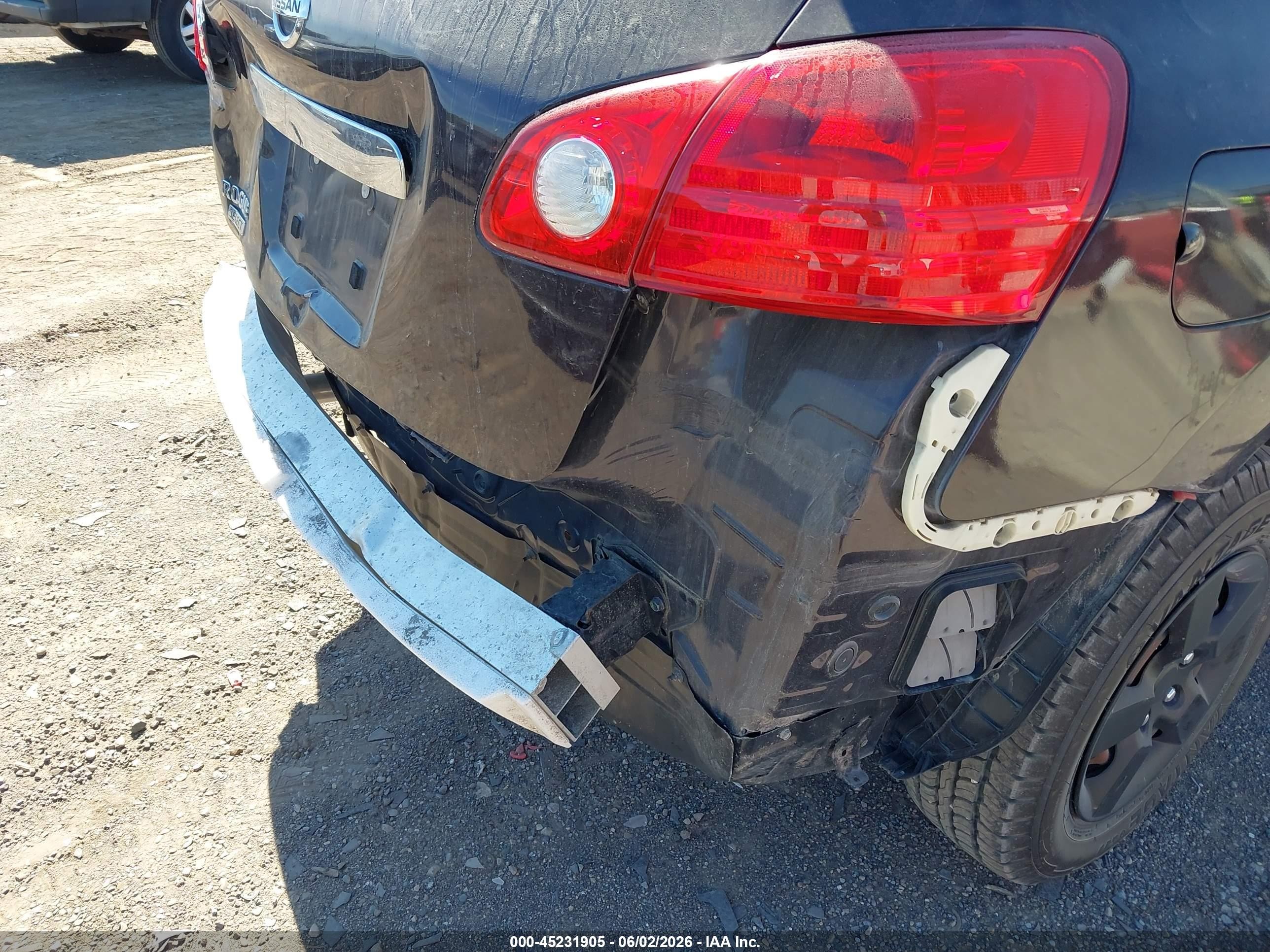 2015 Nissan Rogue Select S Maroon vin: JN8AS5MT6FW651272