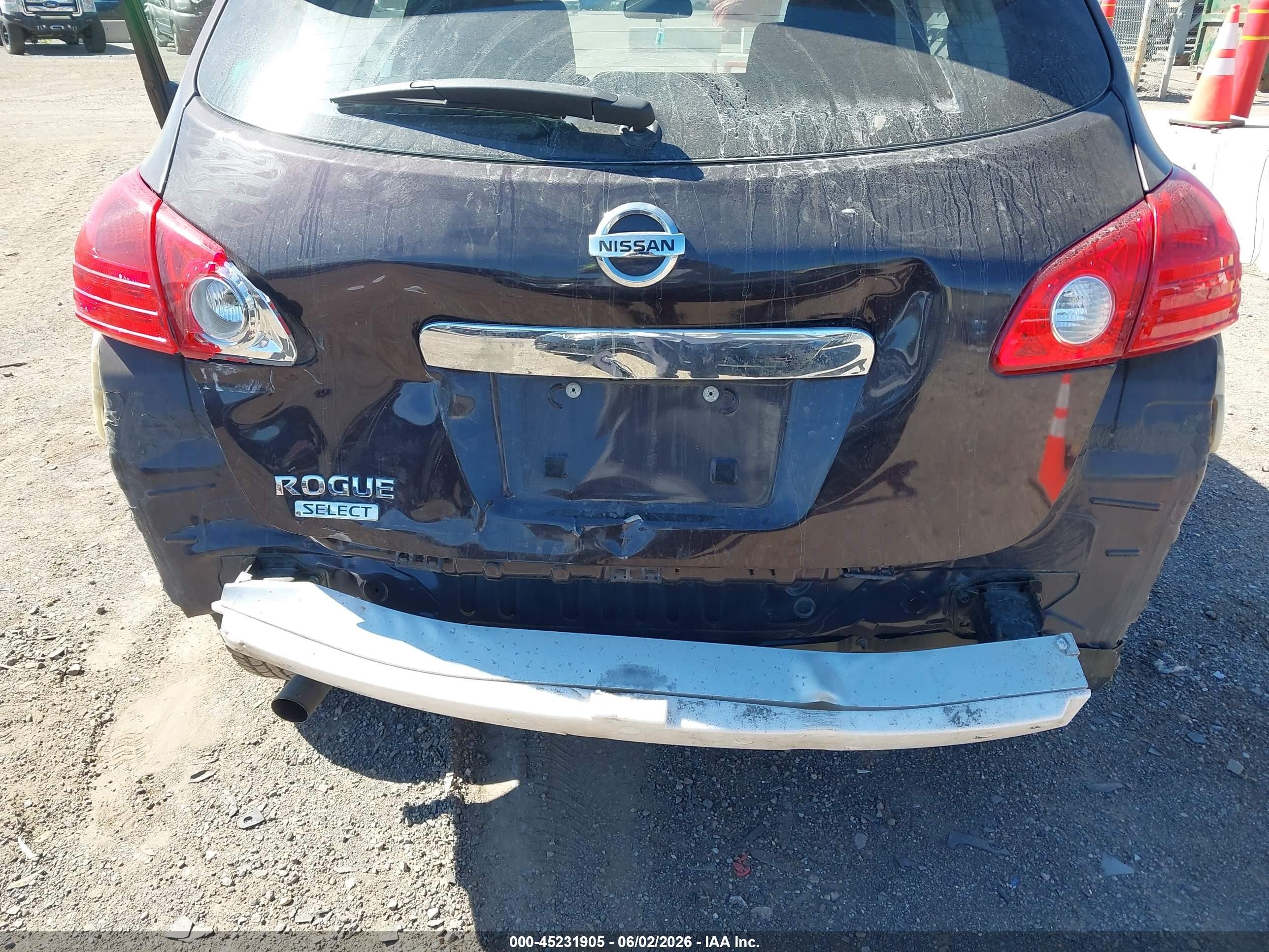 2015 Nissan Rogue Select S Maroon vin: JN8AS5MT6FW651272