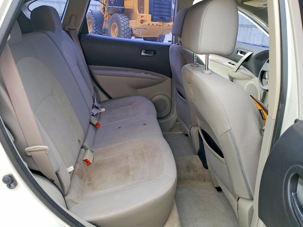 2015 Nissan Rogue Select S White vin: JN8AS5MT6FW669528