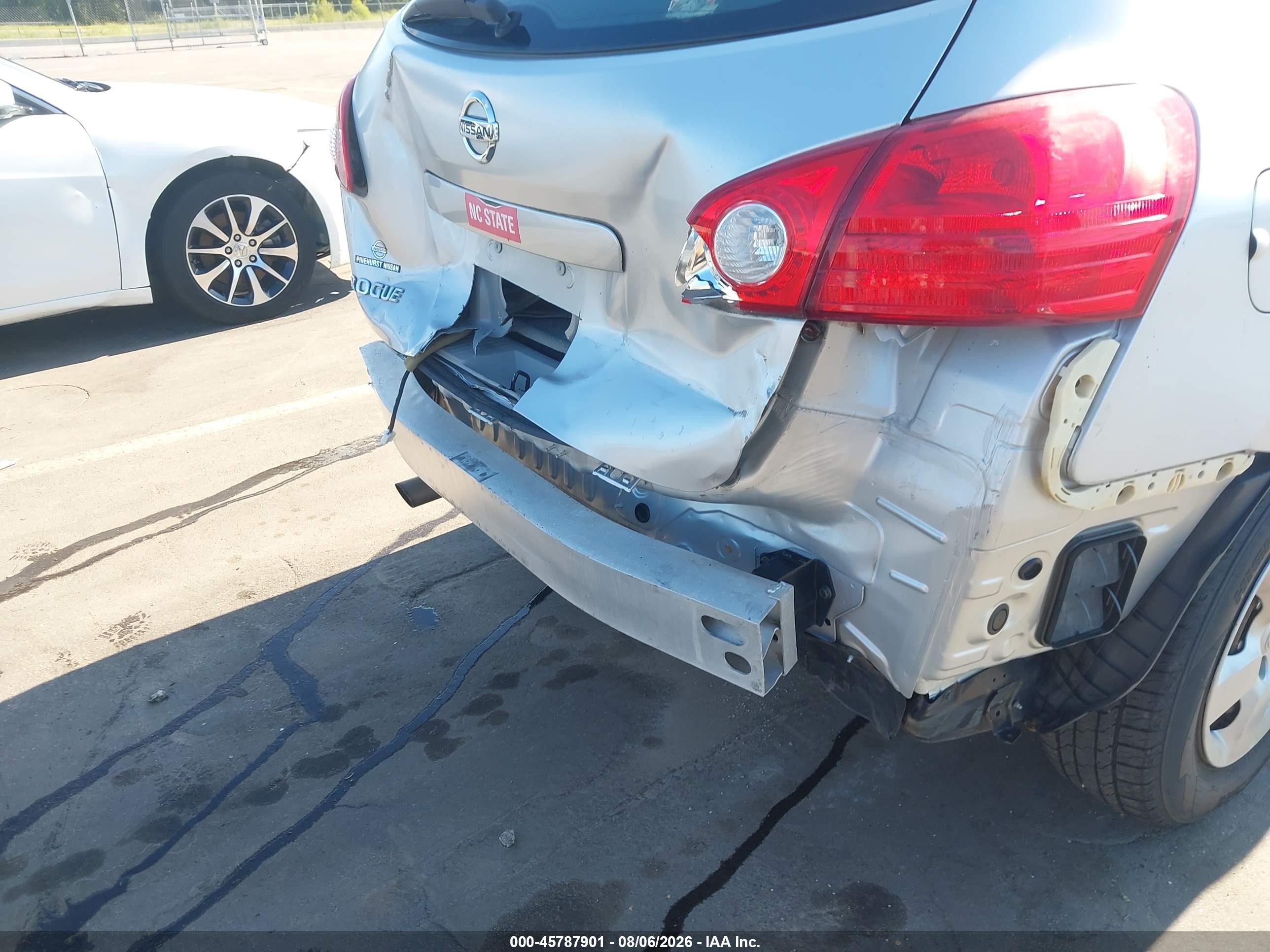 2010 Nissan Rogue S Silver vin: JN8AS5MT7AW506850