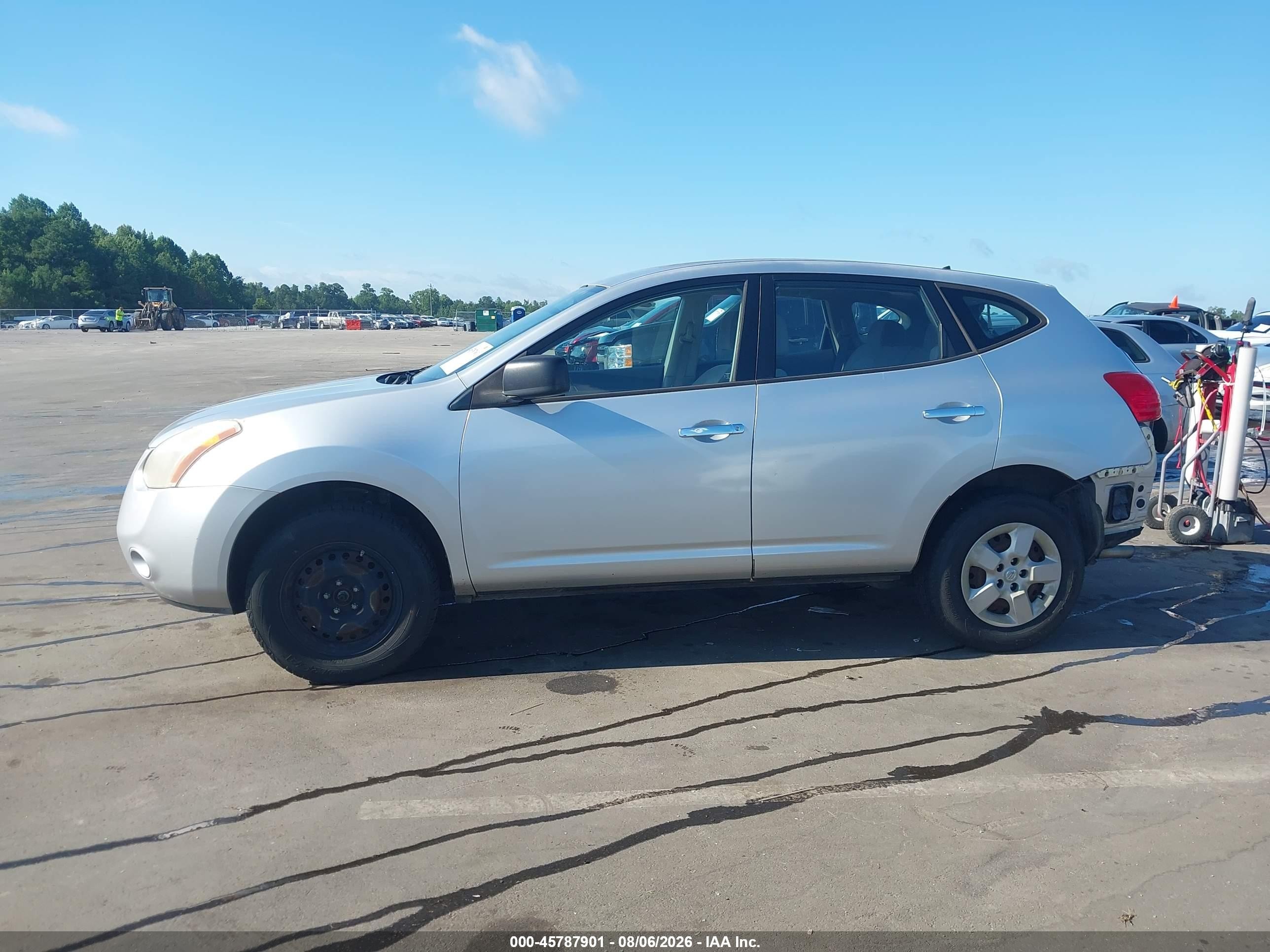 2010 Nissan Rogue S Silver vin: JN8AS5MT7AW506850