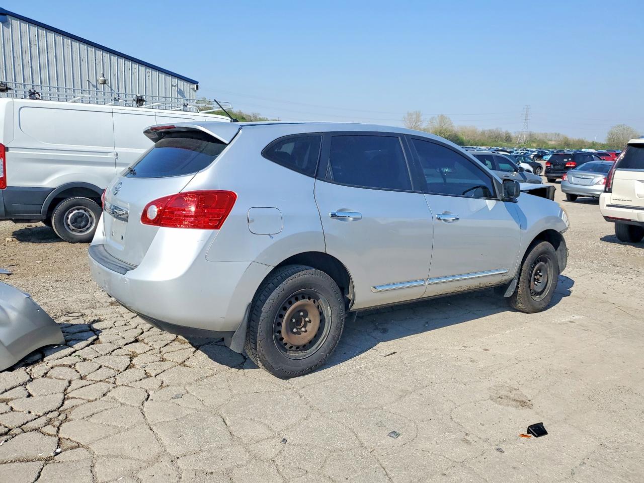 2011 Nissan Rogue S Silver vin: JN8AS5MT7BW155830
