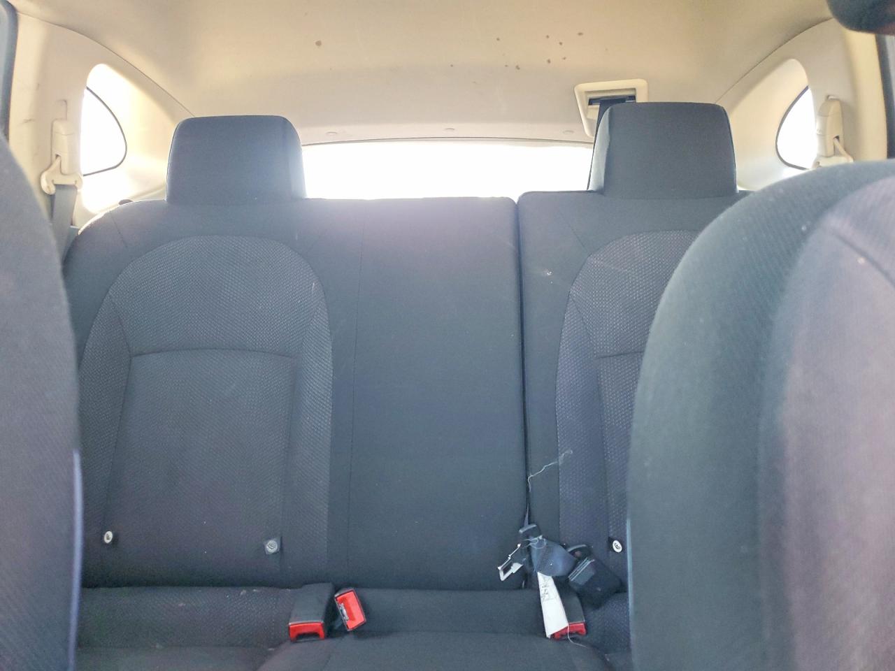 2011 Nissan Rogue S Silver vin: JN8AS5MT7BW155830